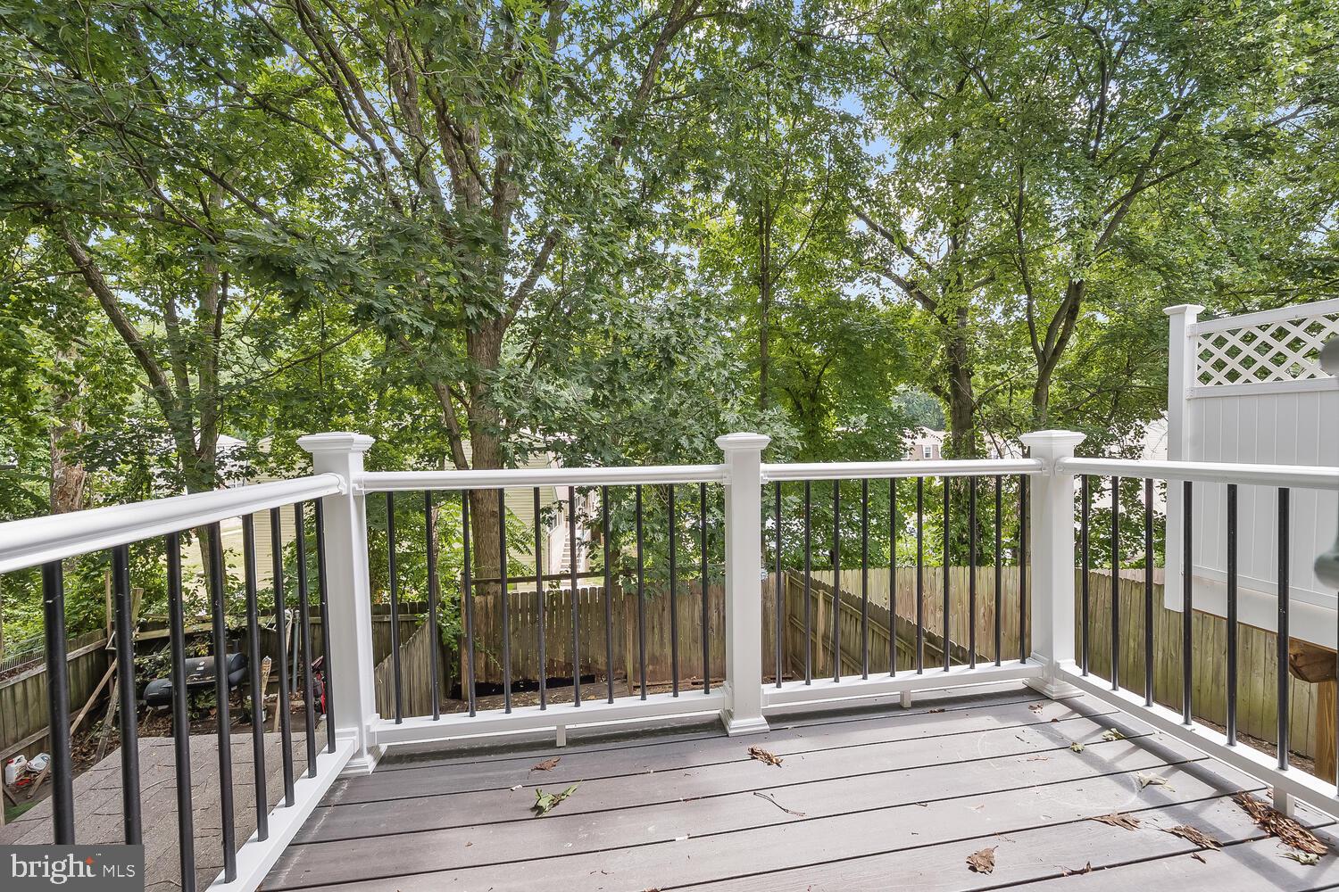 FRANKLIN RIDGE TOWNHOUSE - Residential