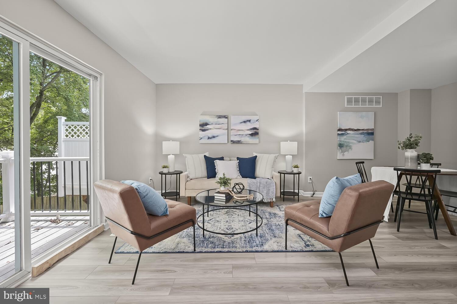 FRANKLIN RIDGE TOWNHOUSE - Residential