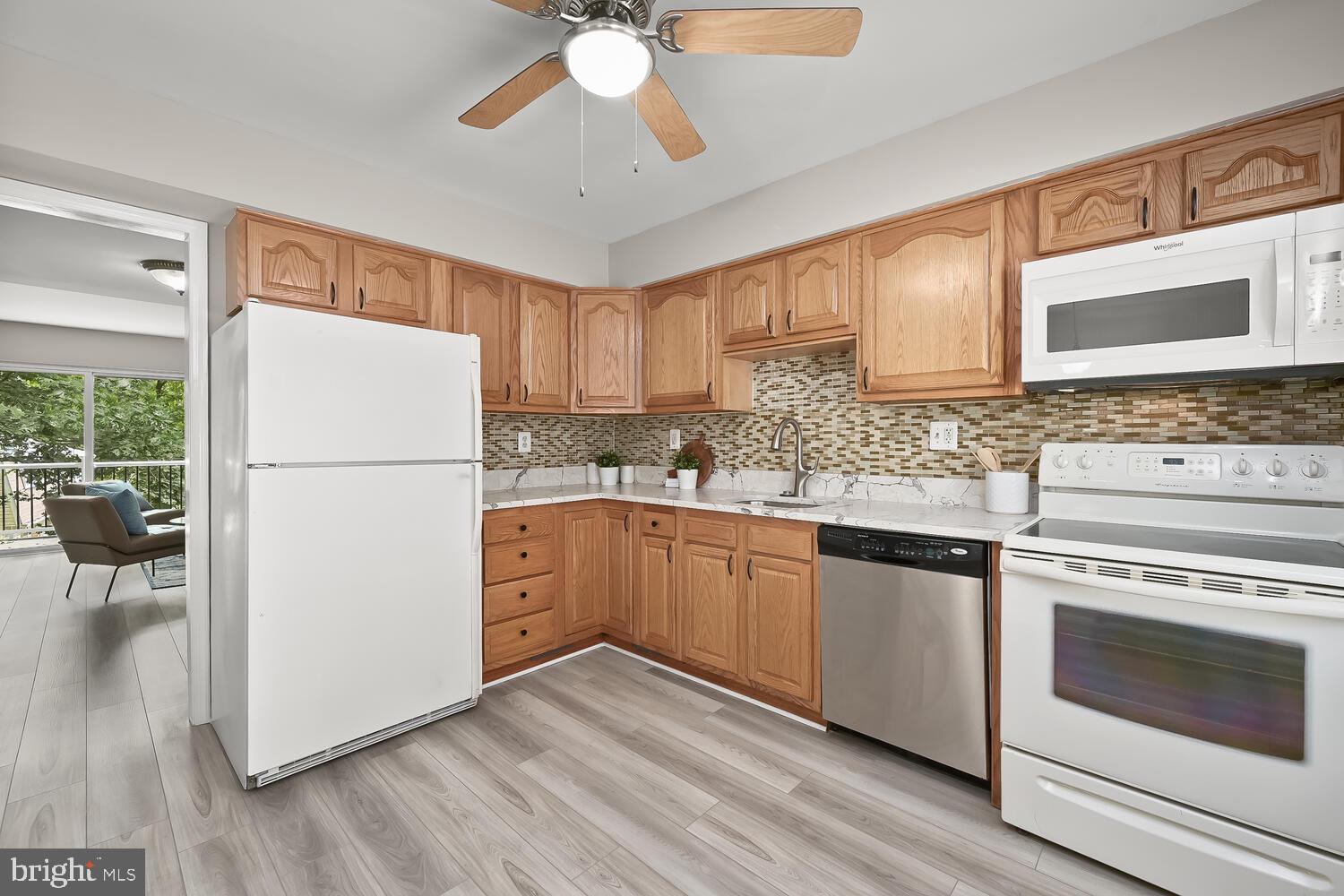 FRANKLIN RIDGE TOWNHOUSE - Residential