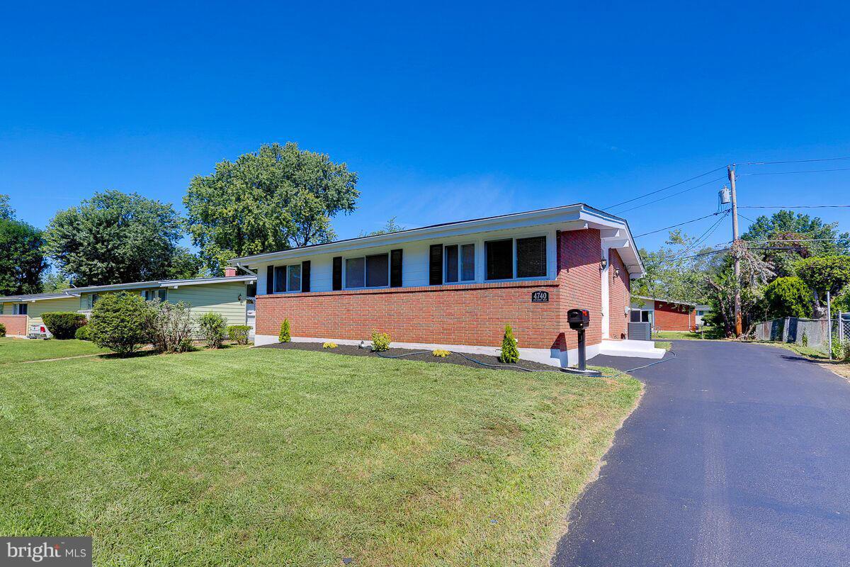 BELLE FARM ESTATES - Residential