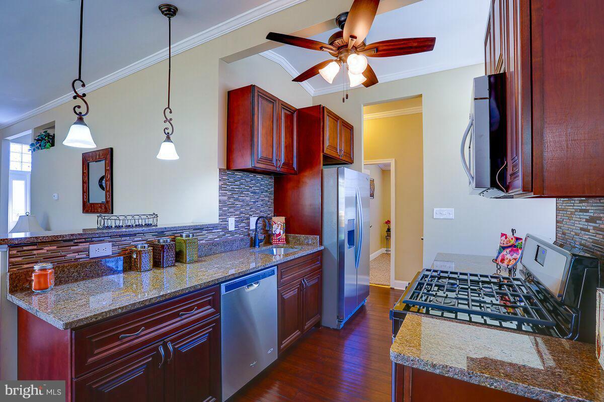 BELLE FARM ESTATES - Residential