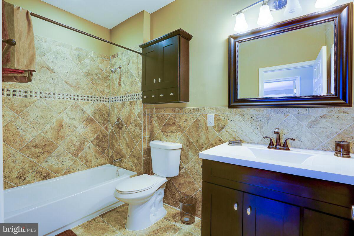 BELLE FARM ESTATES - Residential