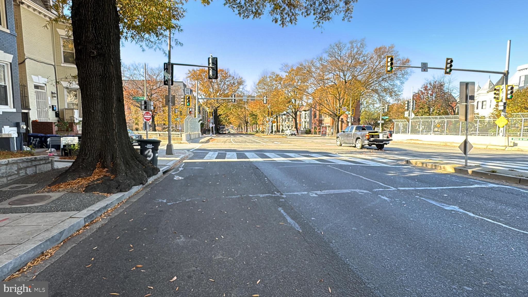 11 RHODE ISLAND AVENUE NE