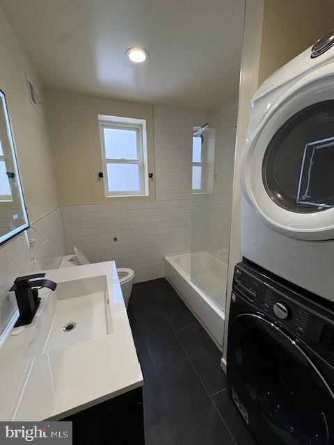 OLDE KENSINGTON - Residential