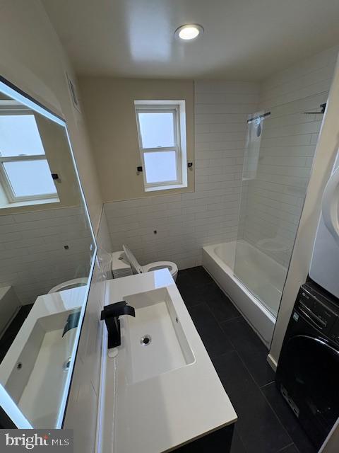 OLDE KENSINGTON - Residential