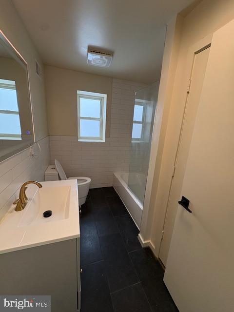 OLDE KENSINGTON - Residential