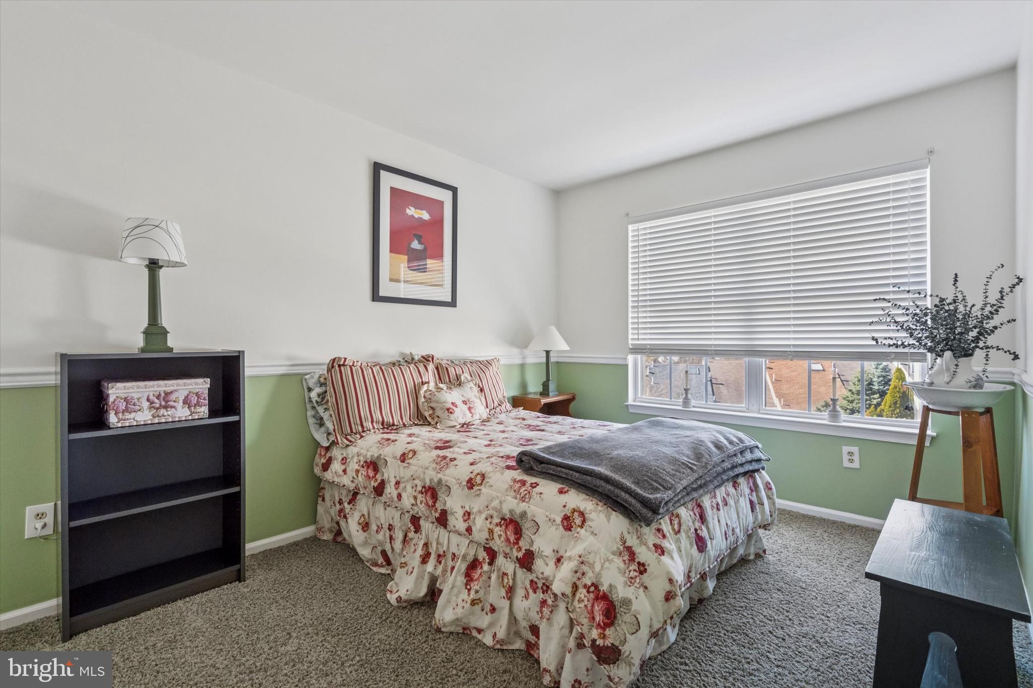 CINNAMON HILL - Residential