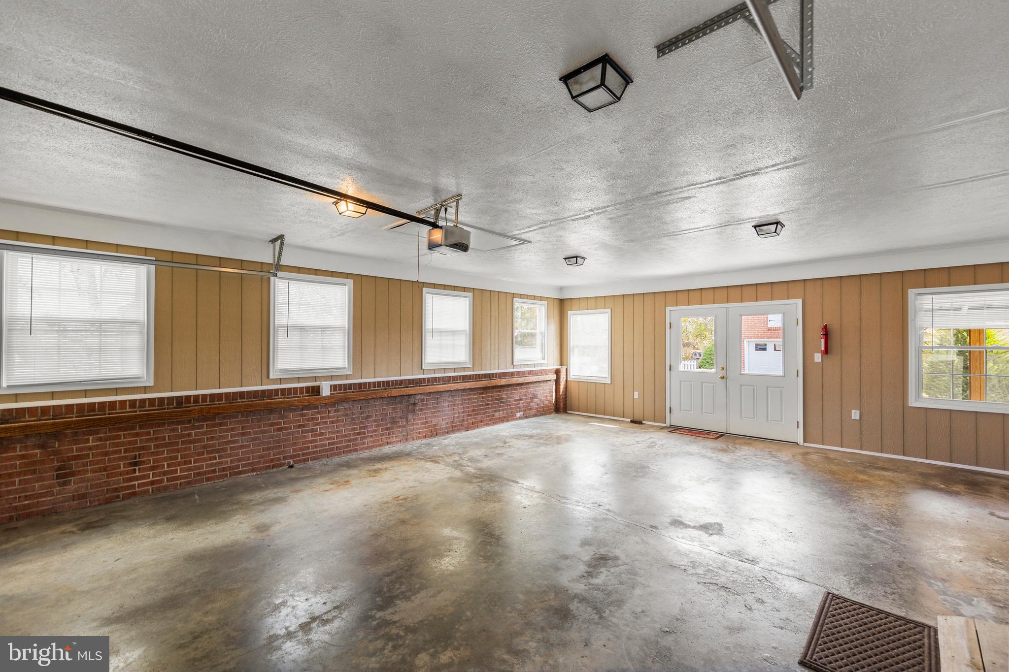 FREDERICK HEIGHTS - Residential