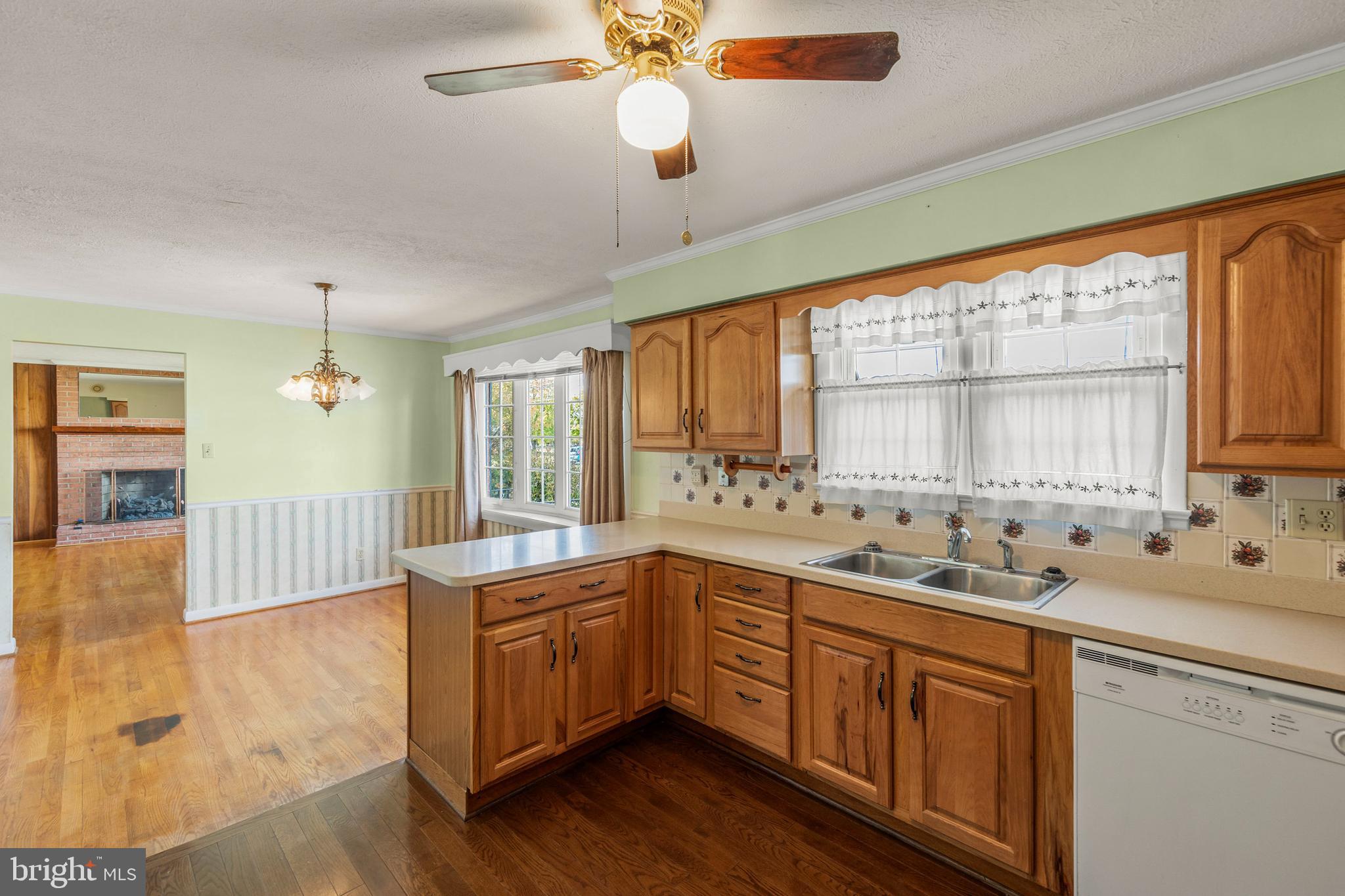 FREDERICK HEIGHTS - Residential