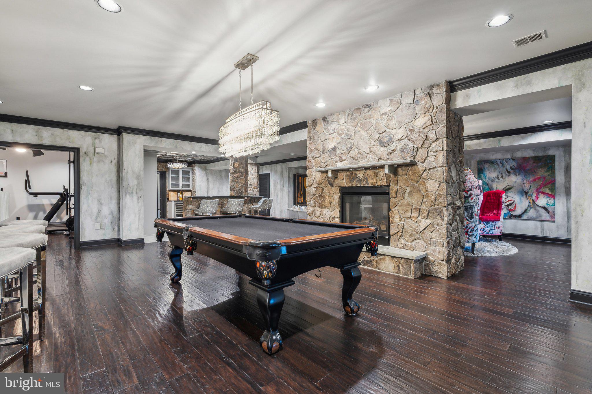 BEACON HILL - Residential