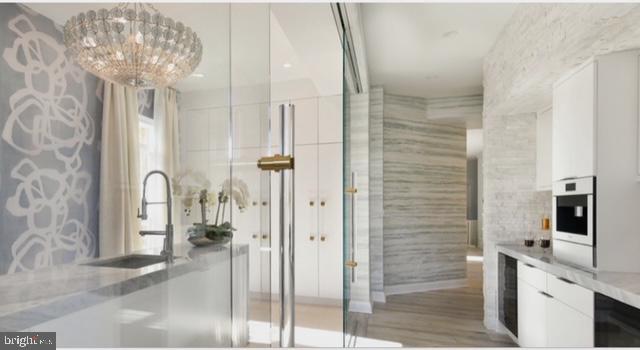 BEACON HILL - Residential