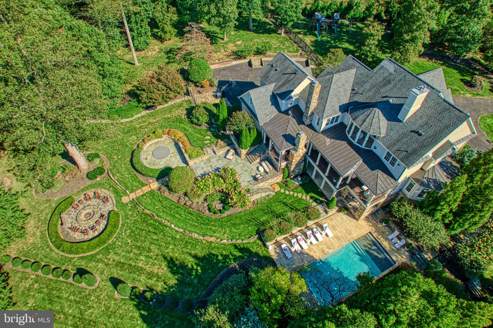 BEACON HILL - Residential