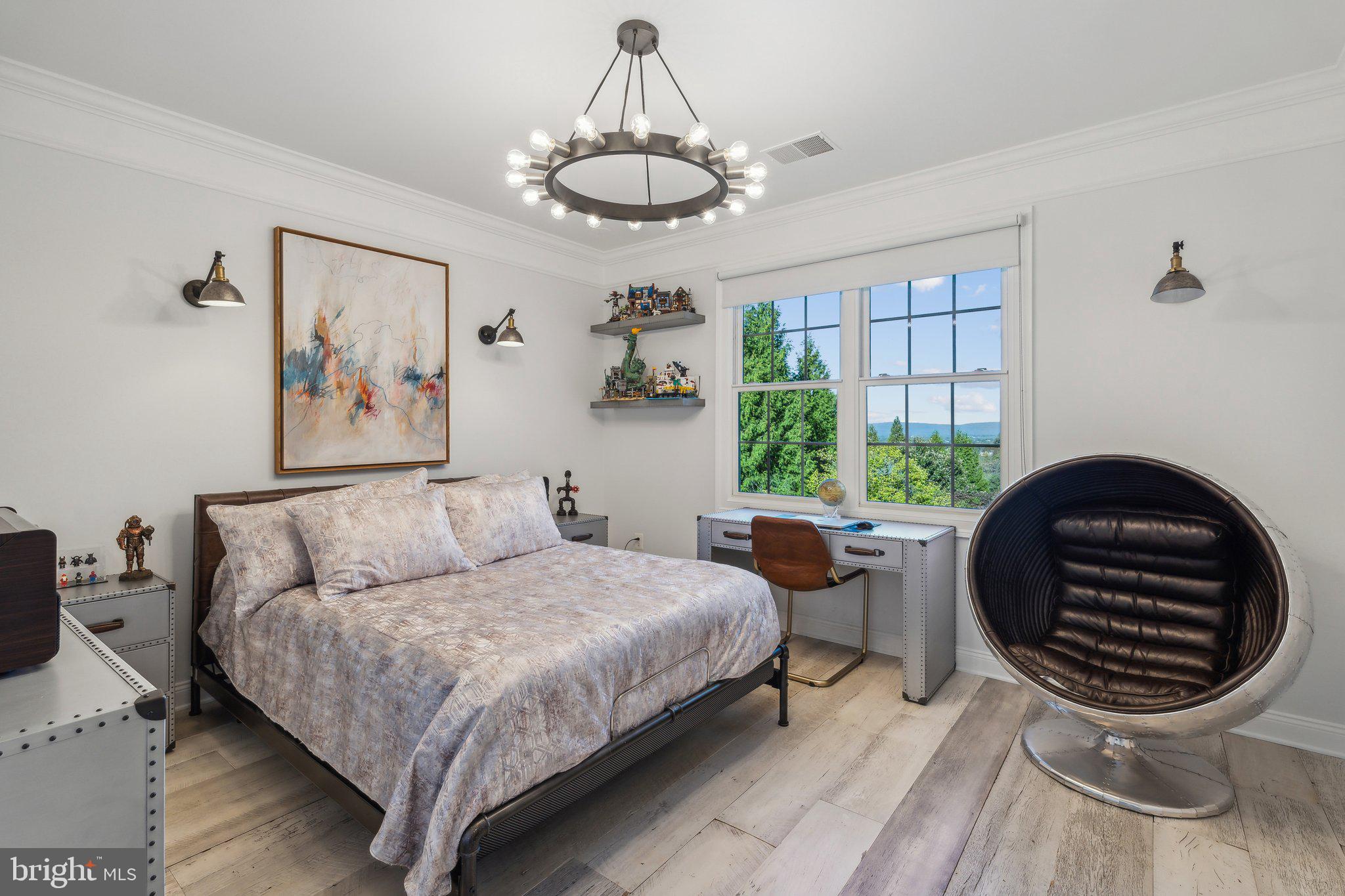 BEACON HILL - Residential