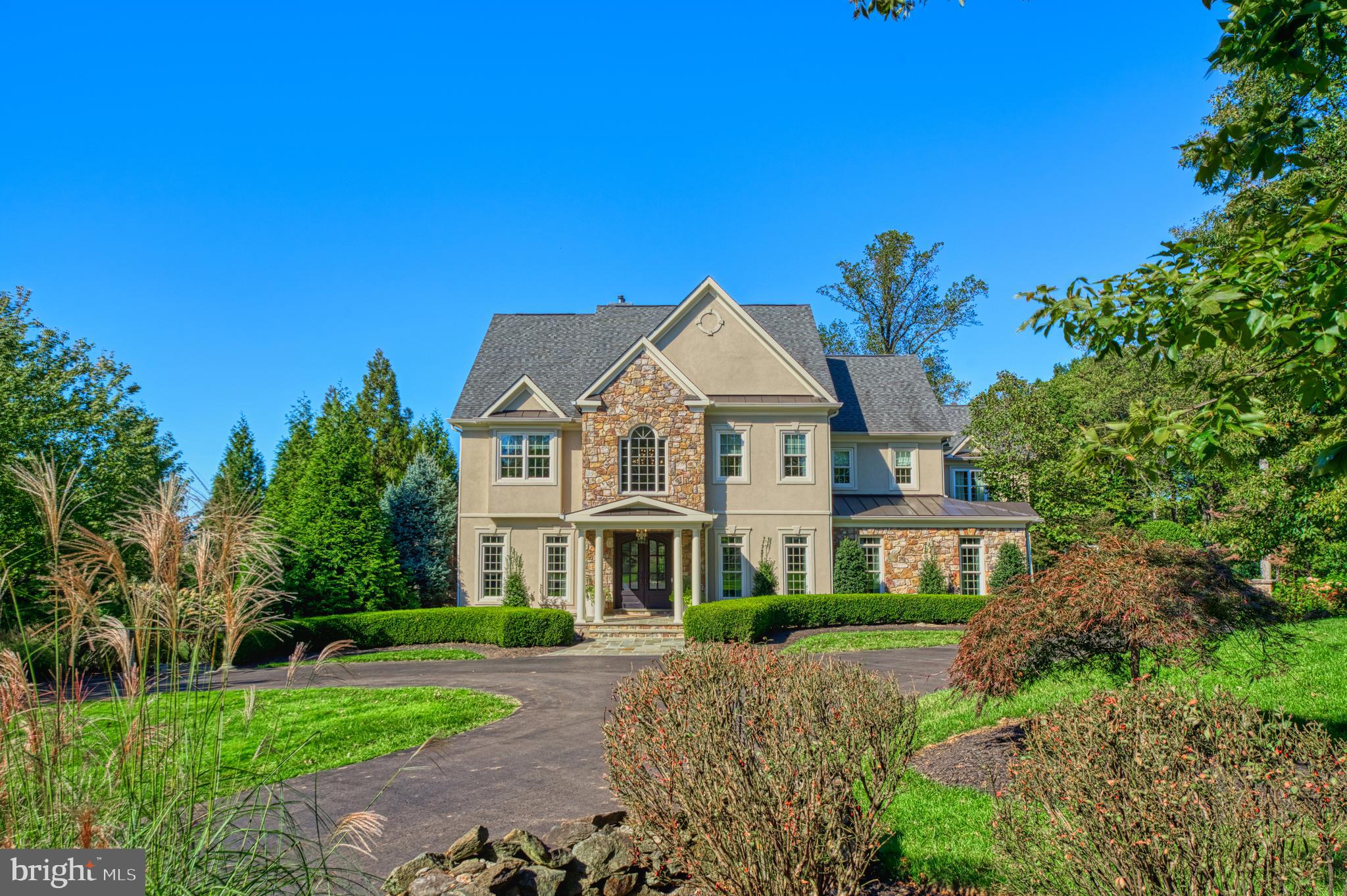 BEACON HILL - Residential