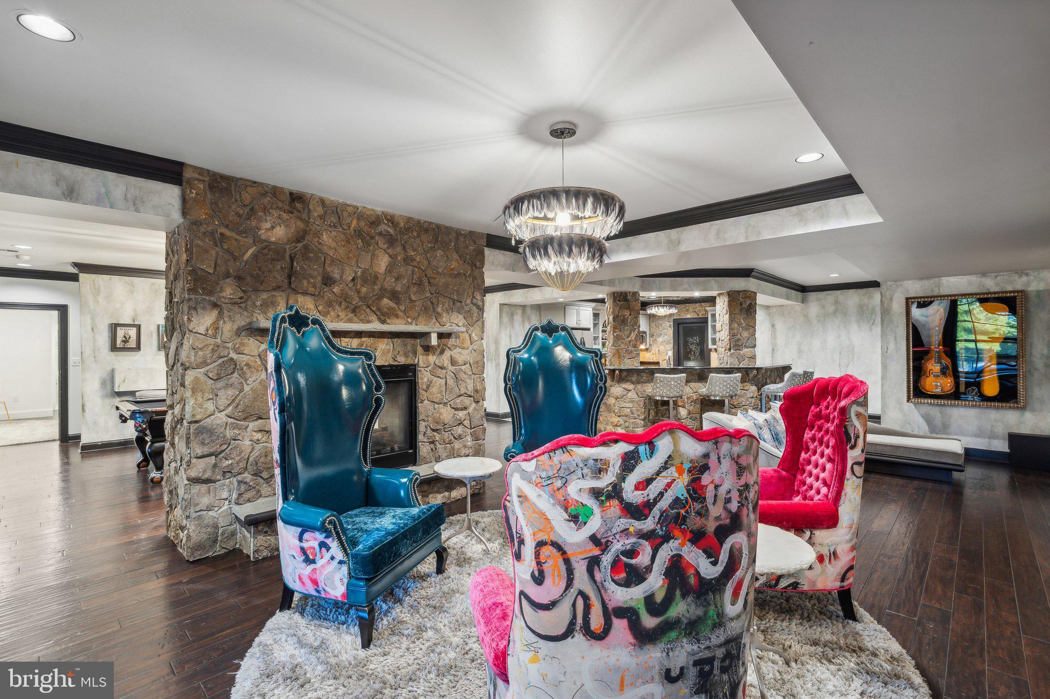 BEACON HILL - Residential
