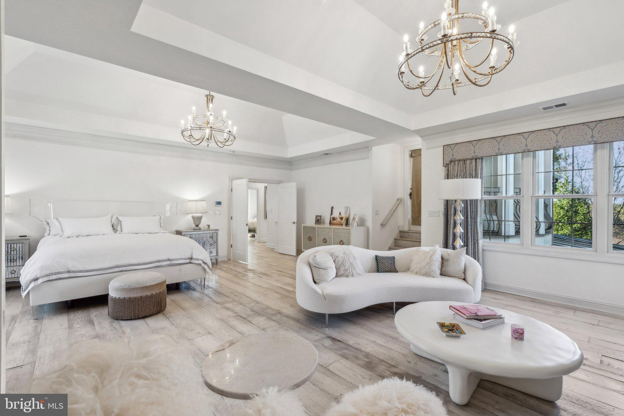 BEACON HILL - Residential