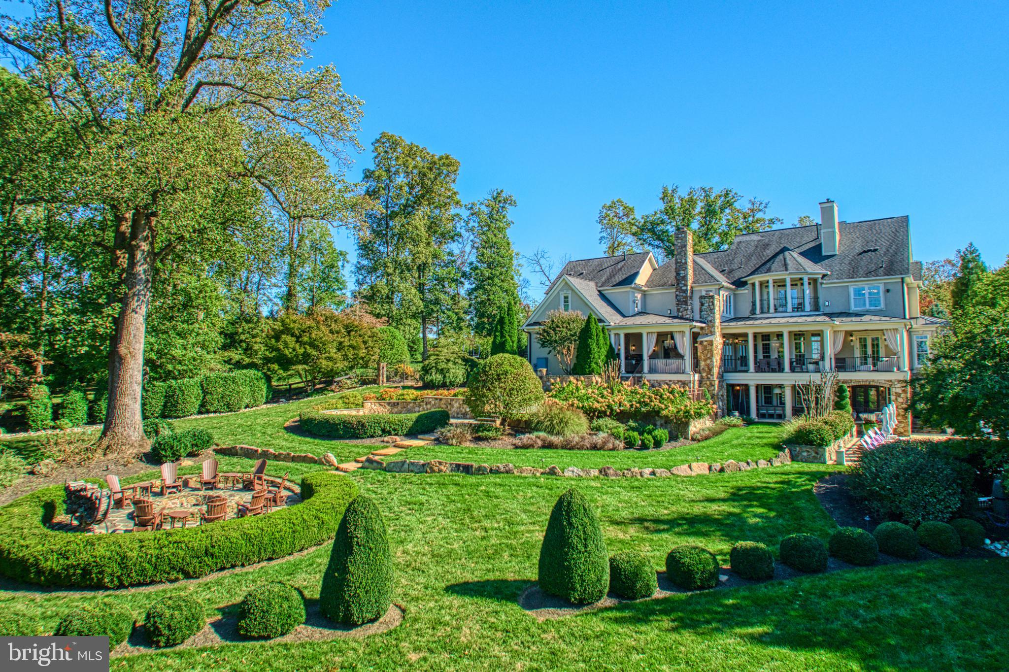BEACON HILL - Residential