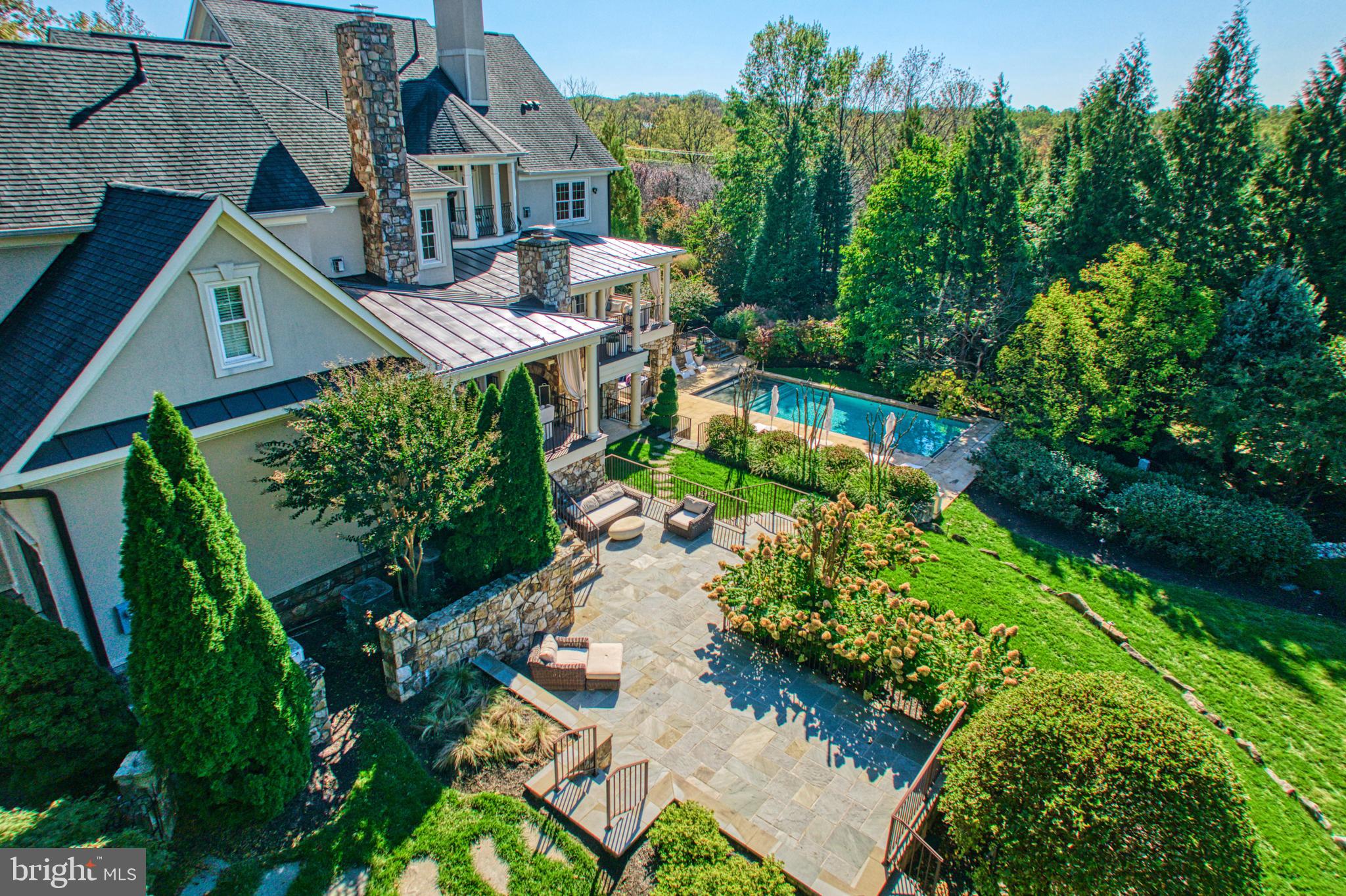 BEACON HILL - Residential
