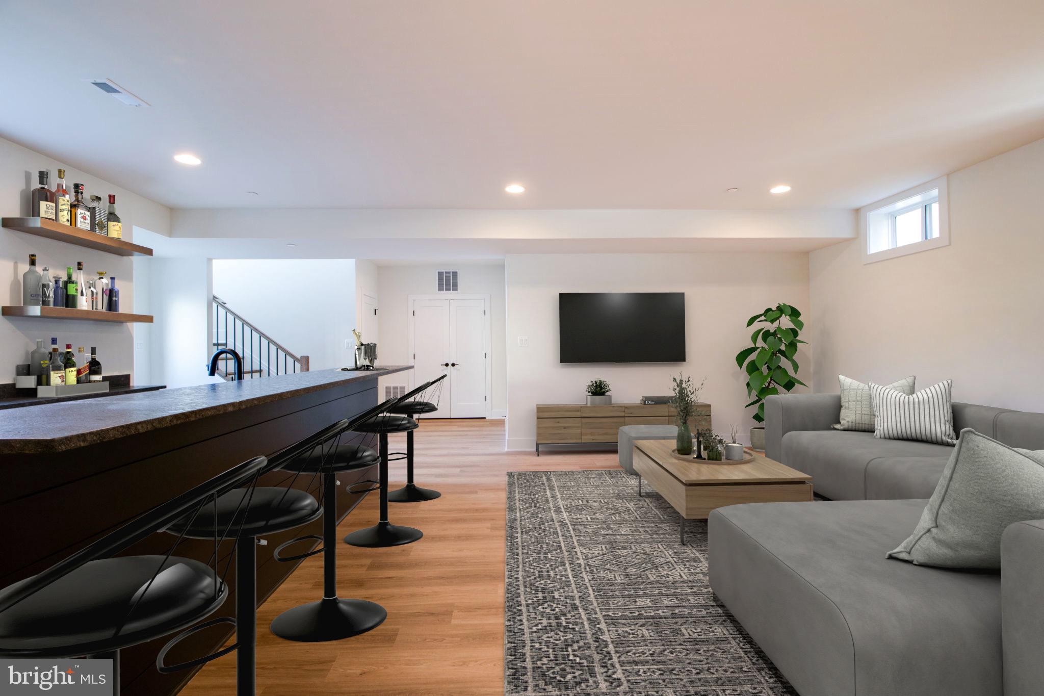 CHEVY CHASE - Residential