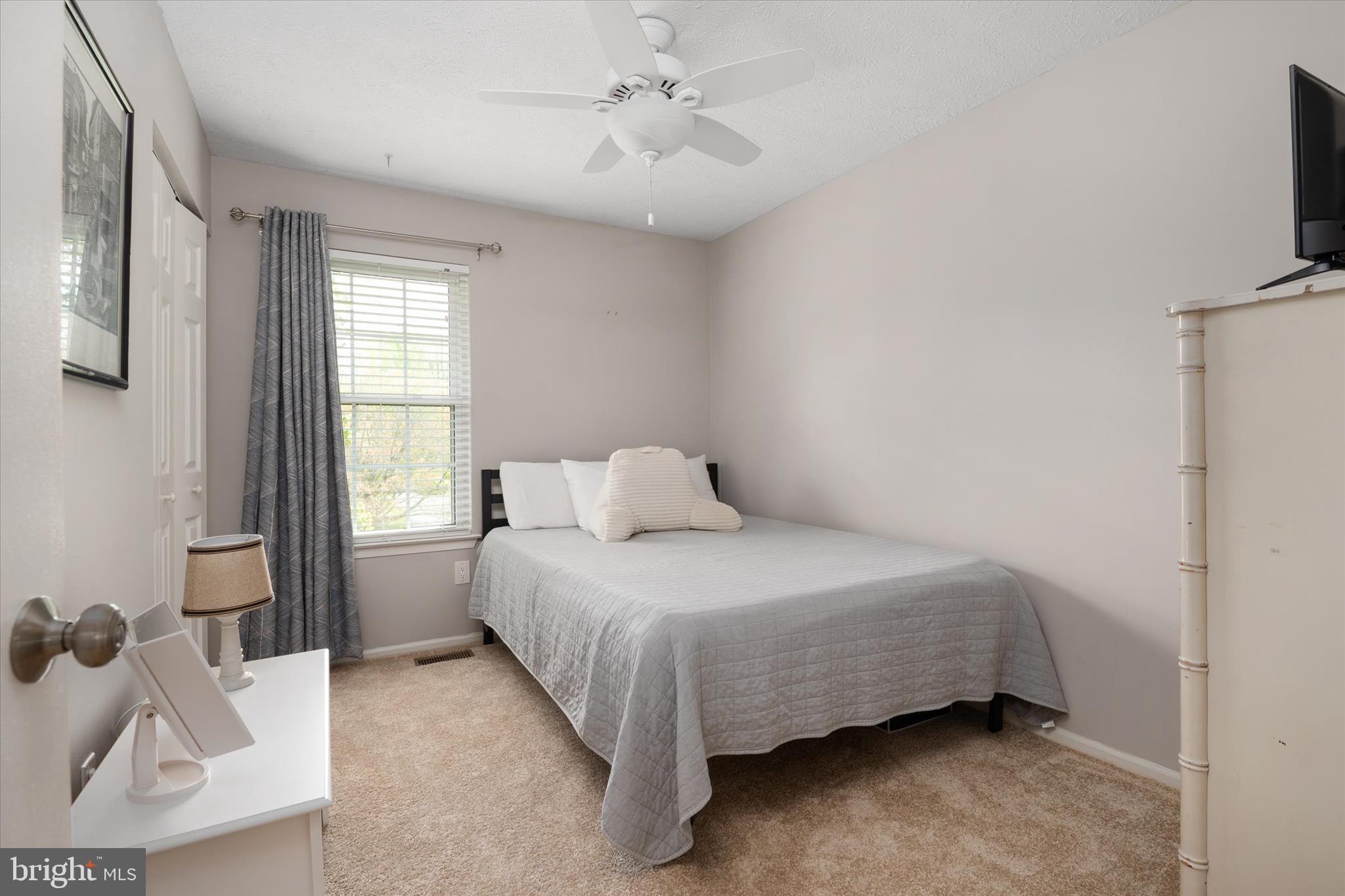 BAY COUNTRY - Residential