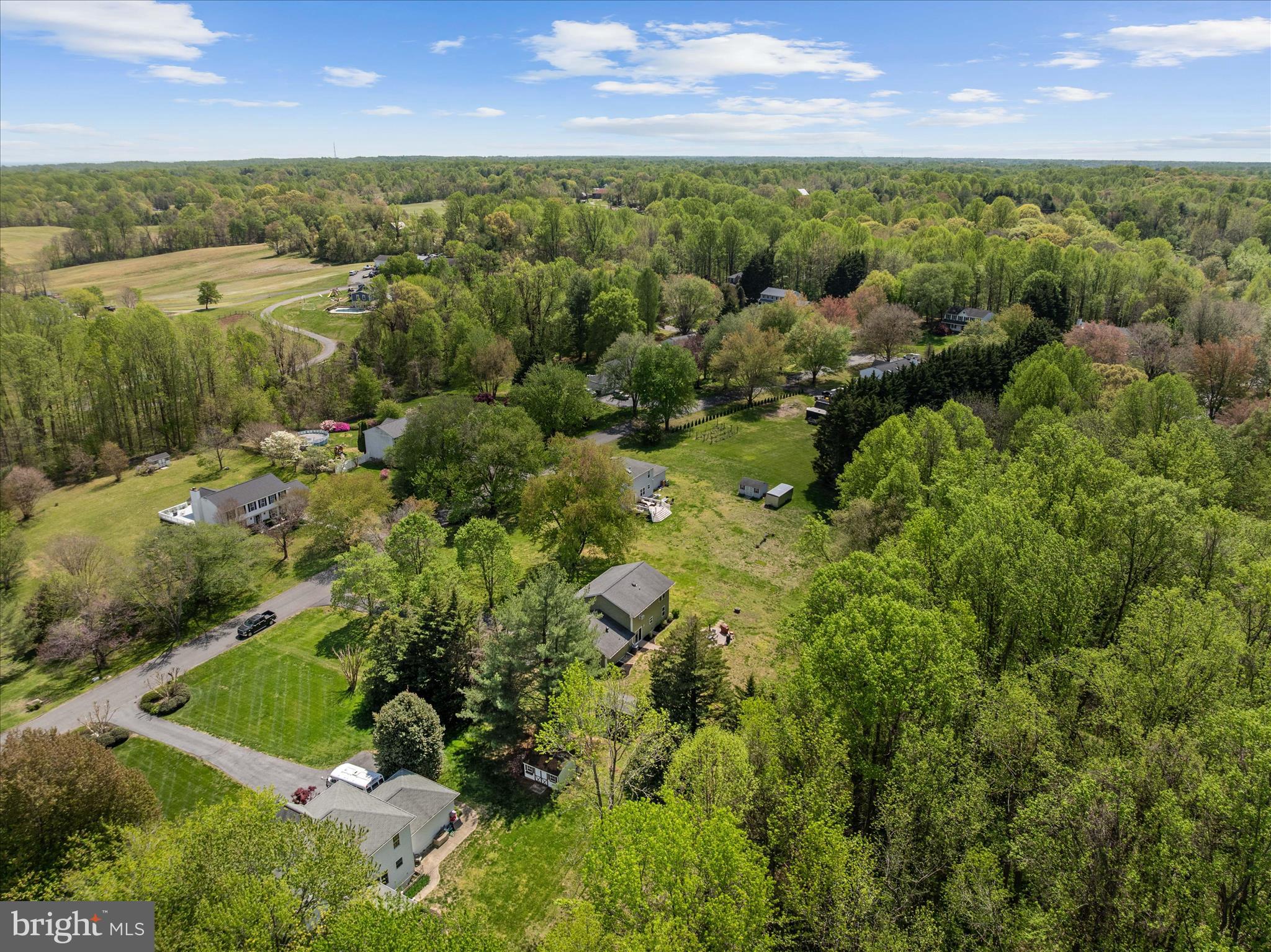 BAY COUNTRY - Residential