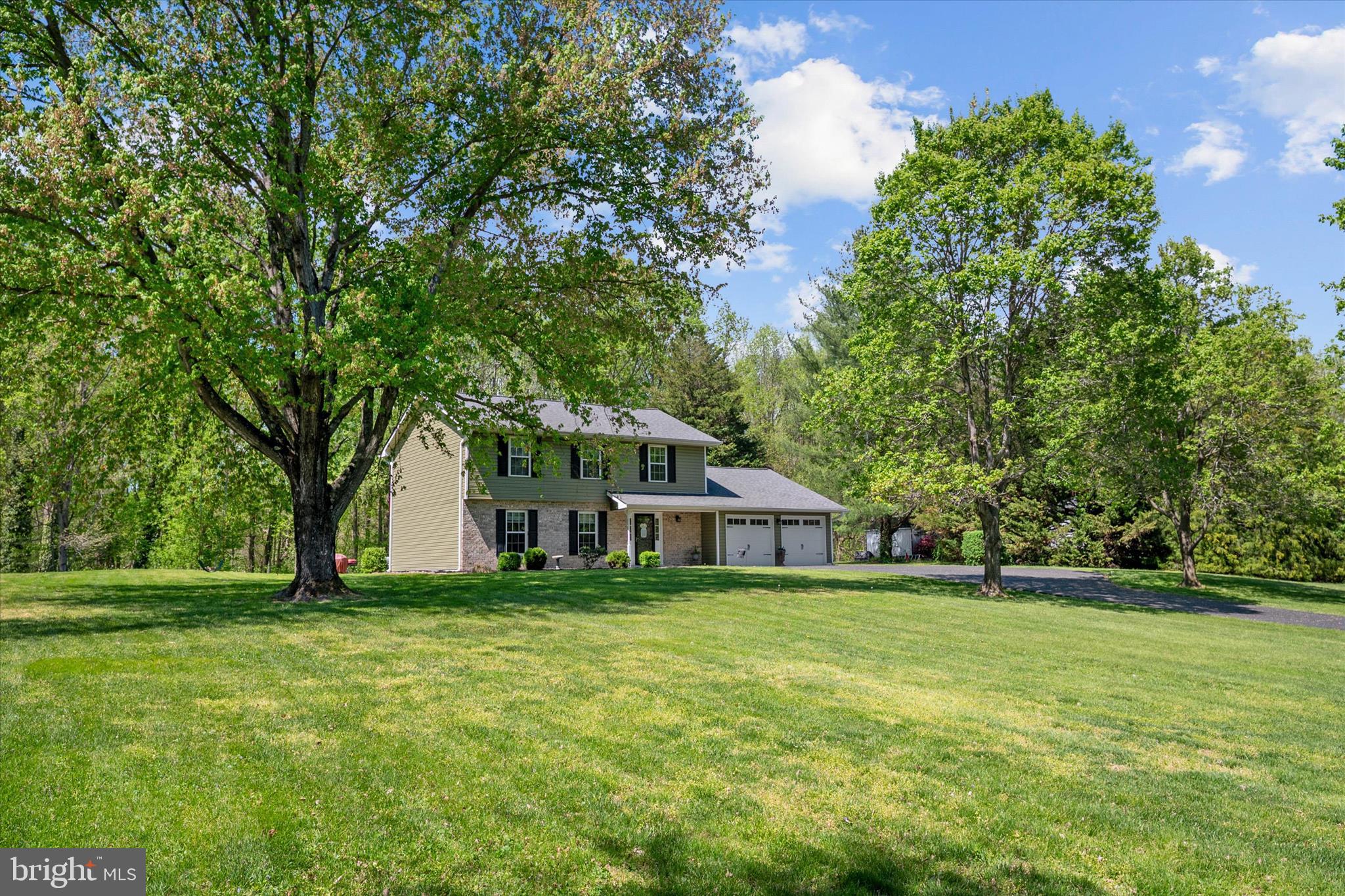 6310 WOODCREST DRIVE