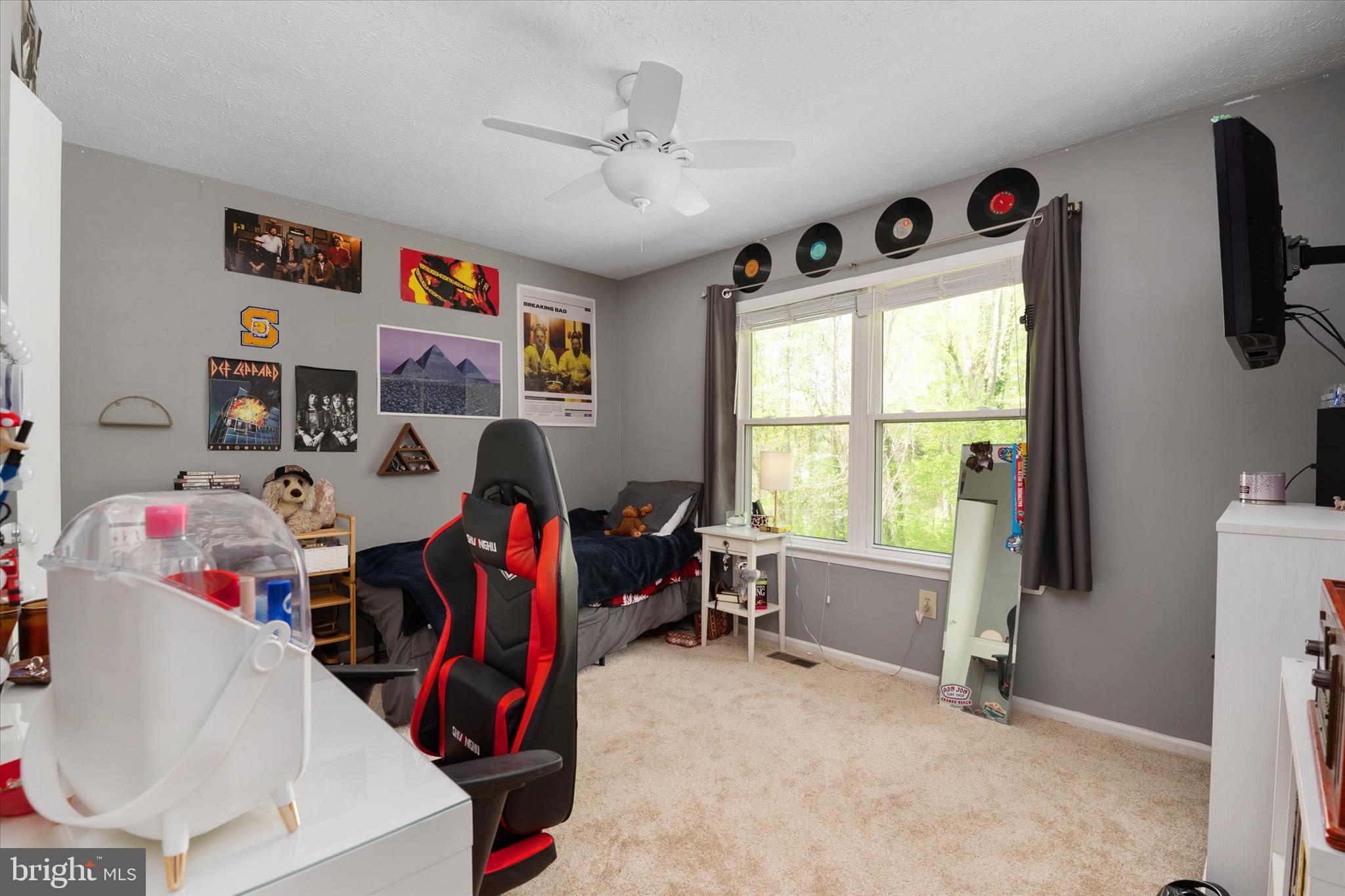 BAY COUNTRY - Residential