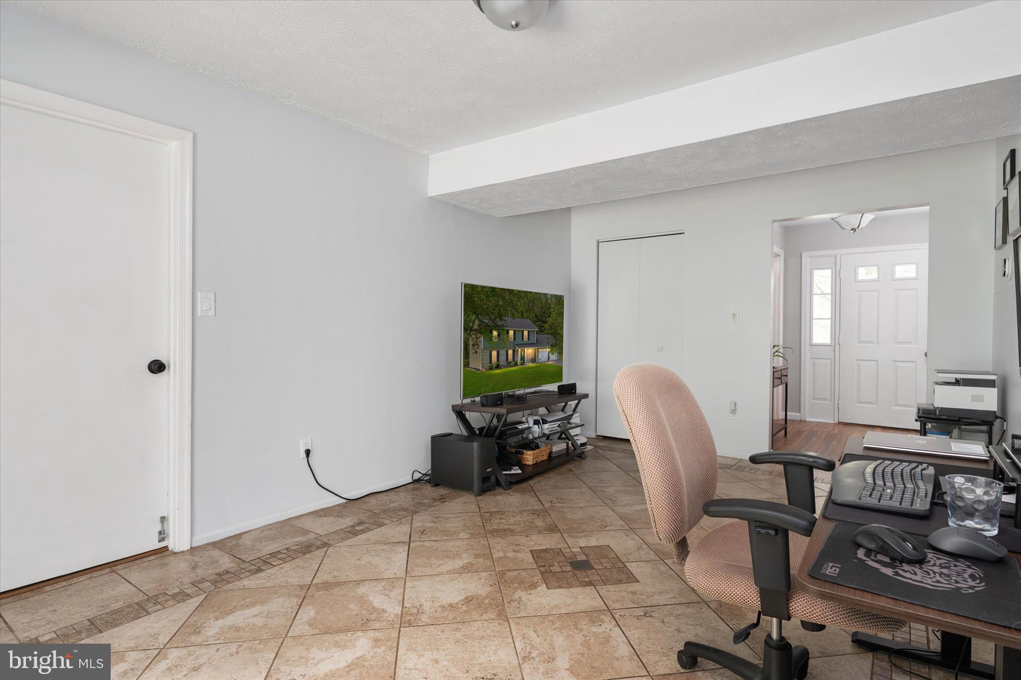 BAY COUNTRY - Residential