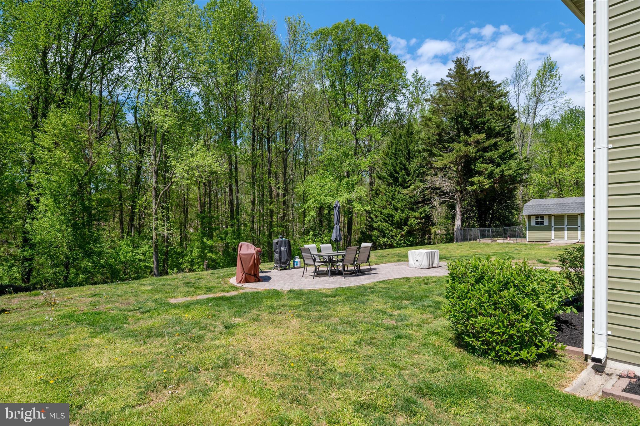 BAY COUNTRY - Residential