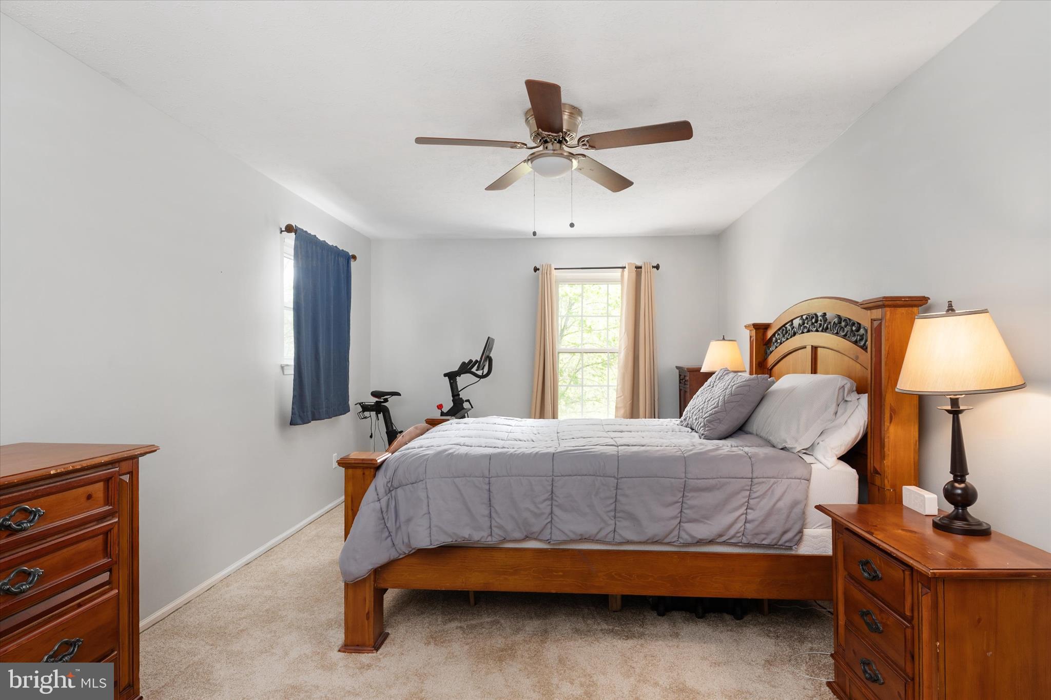 BAY COUNTRY - Residential