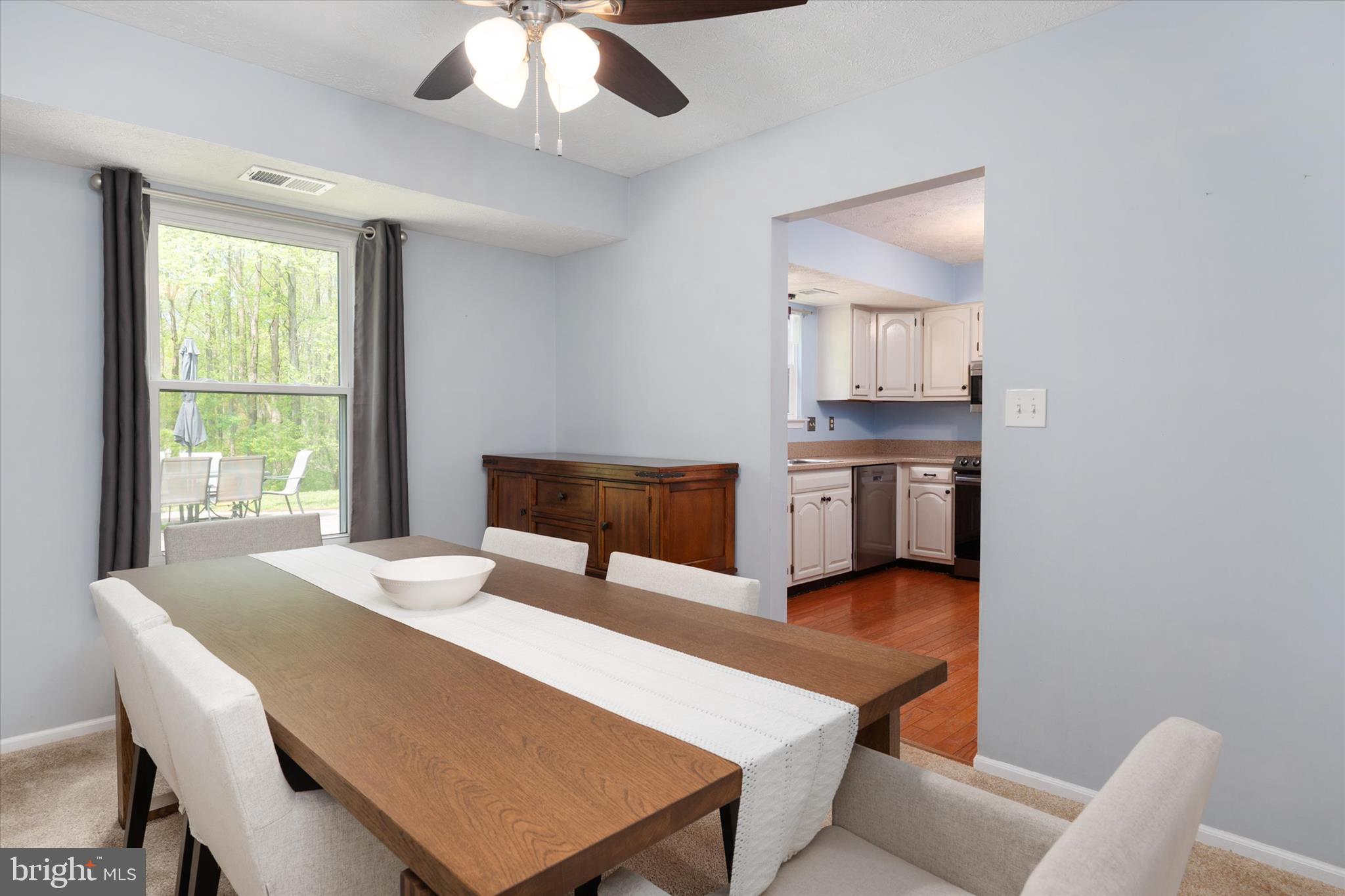 BAY COUNTRY - Residential