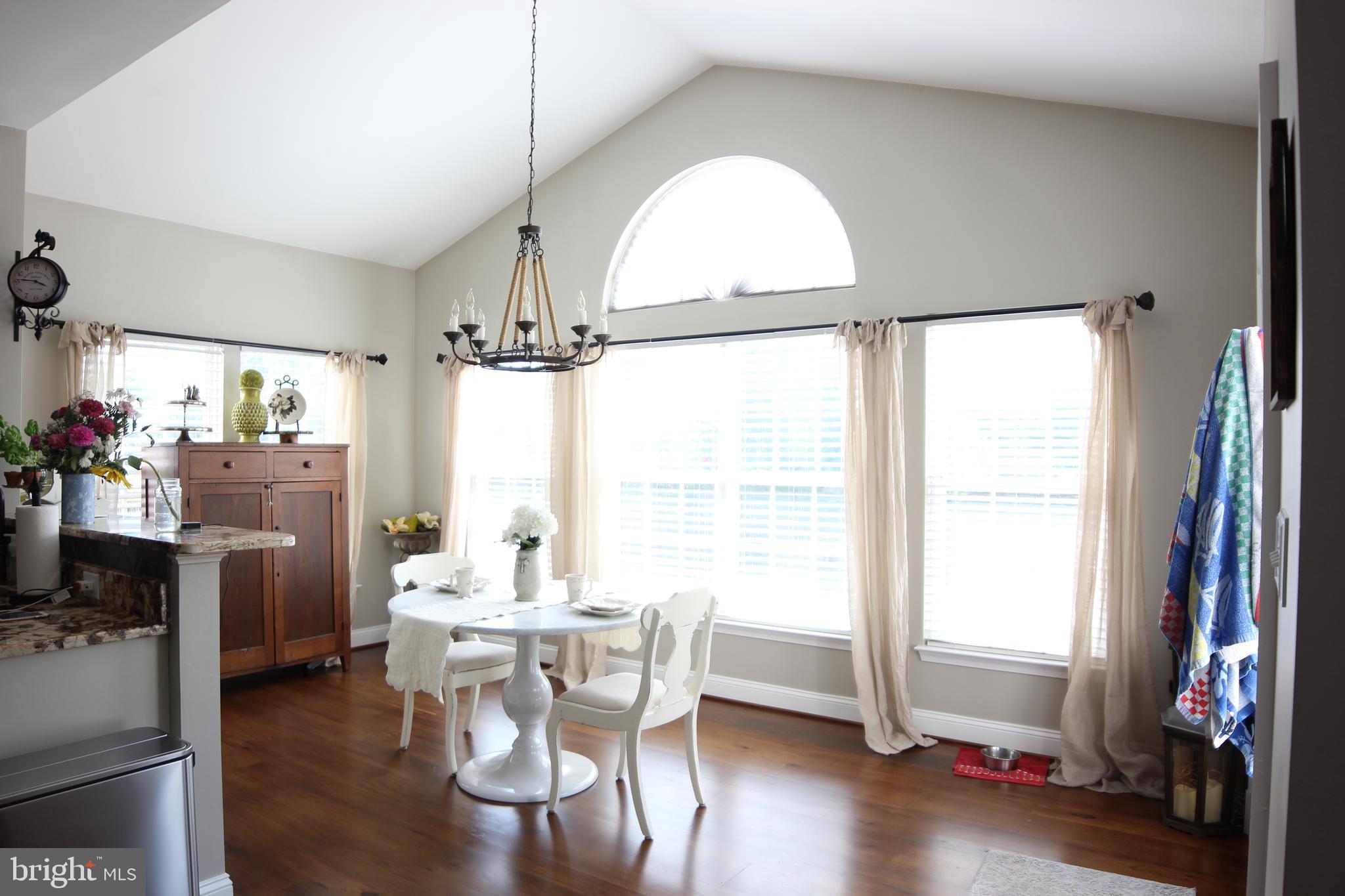 SUN MEADOW - Residential Lease