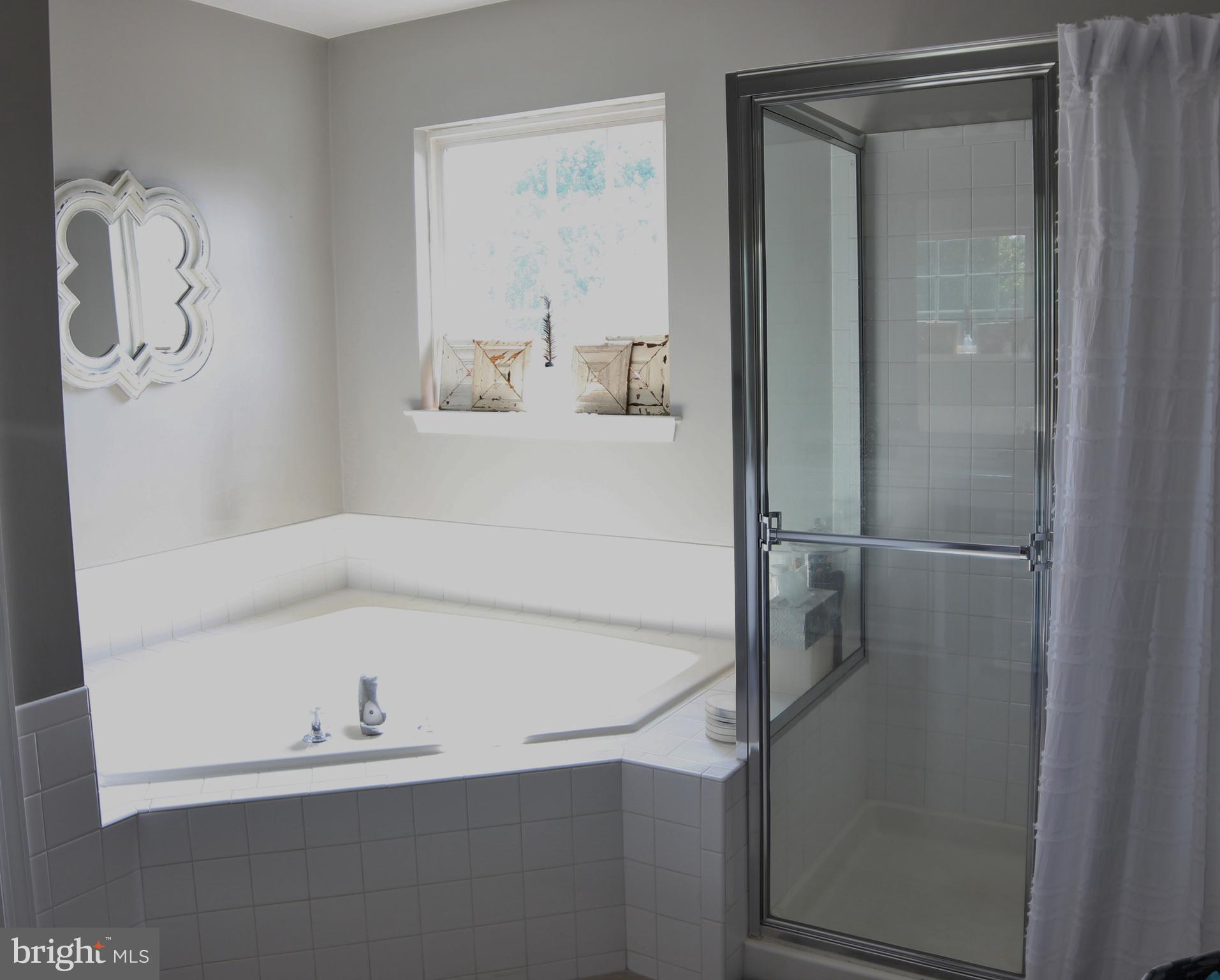 SUN MEADOW - Residential Lease