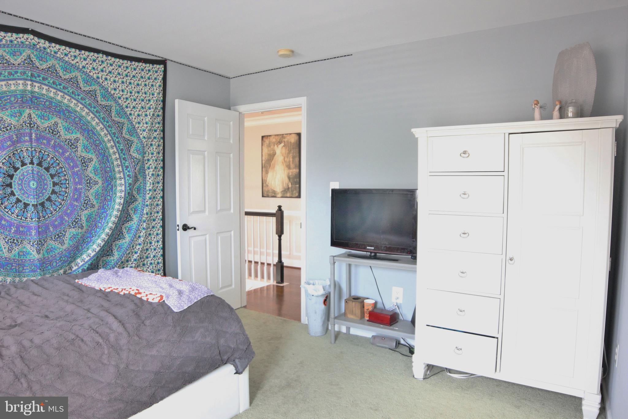 SUN MEADOW - Residential Lease