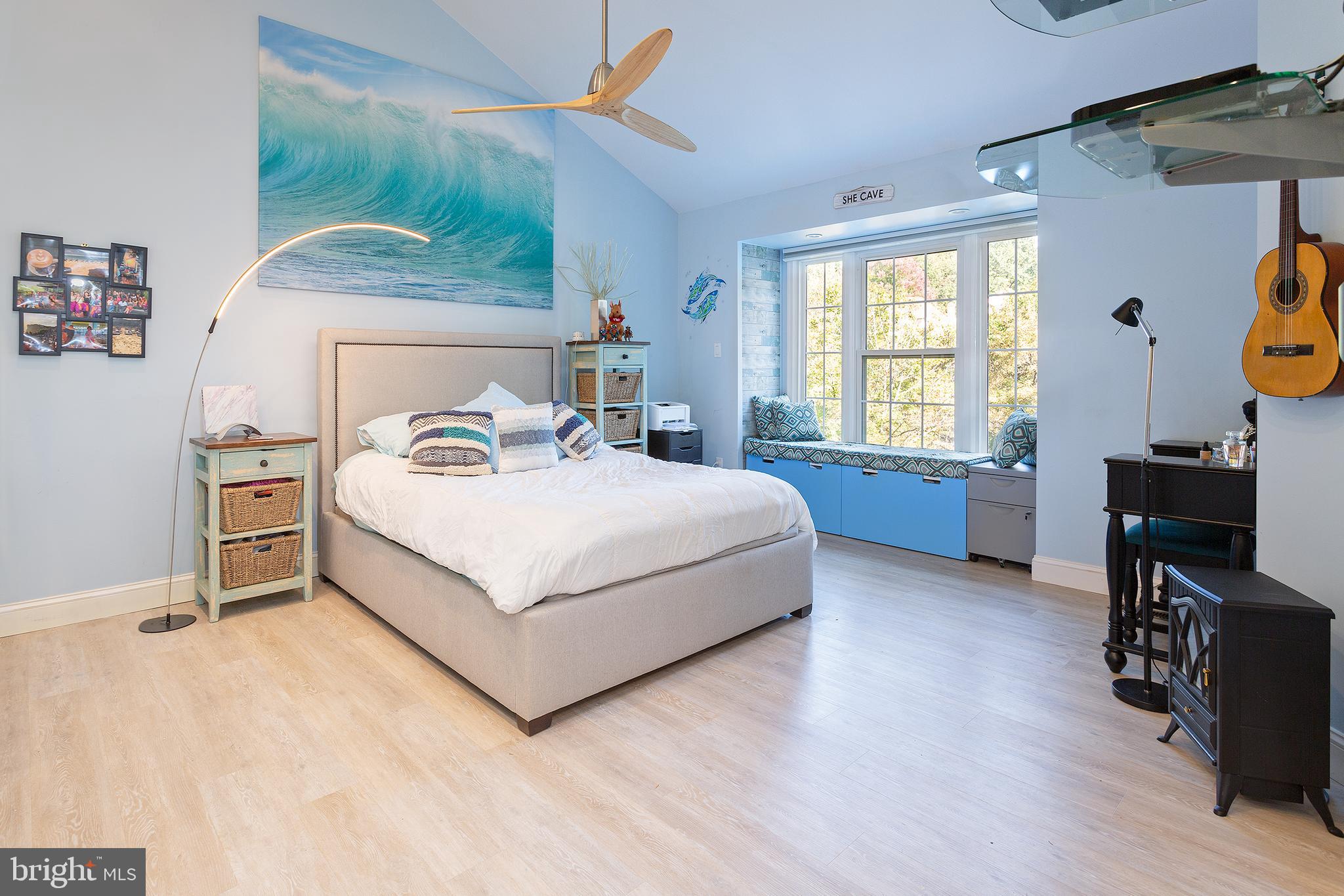 HALSTEAD GLEN - Residential