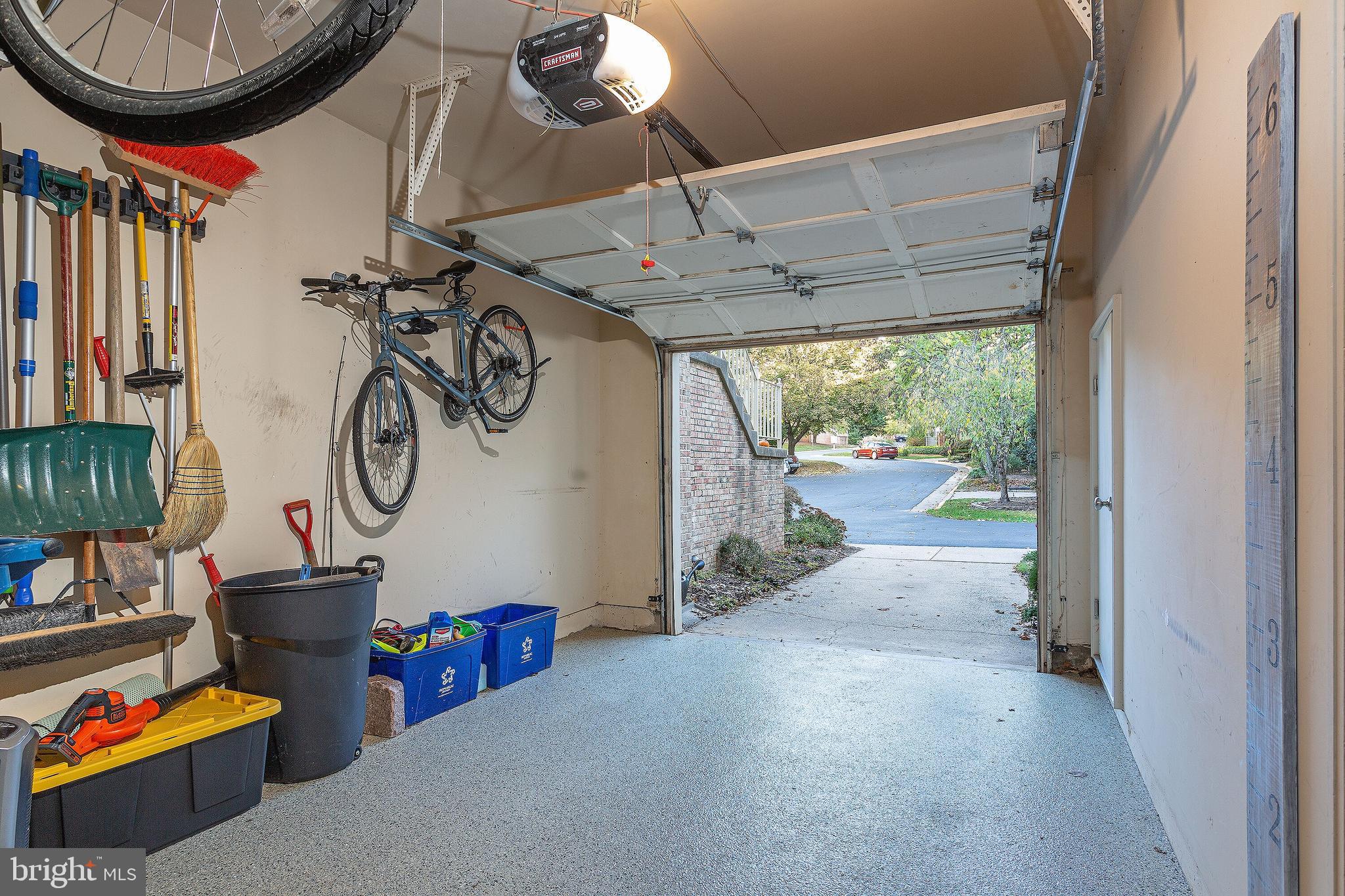 HALSTEAD GLEN - Residential