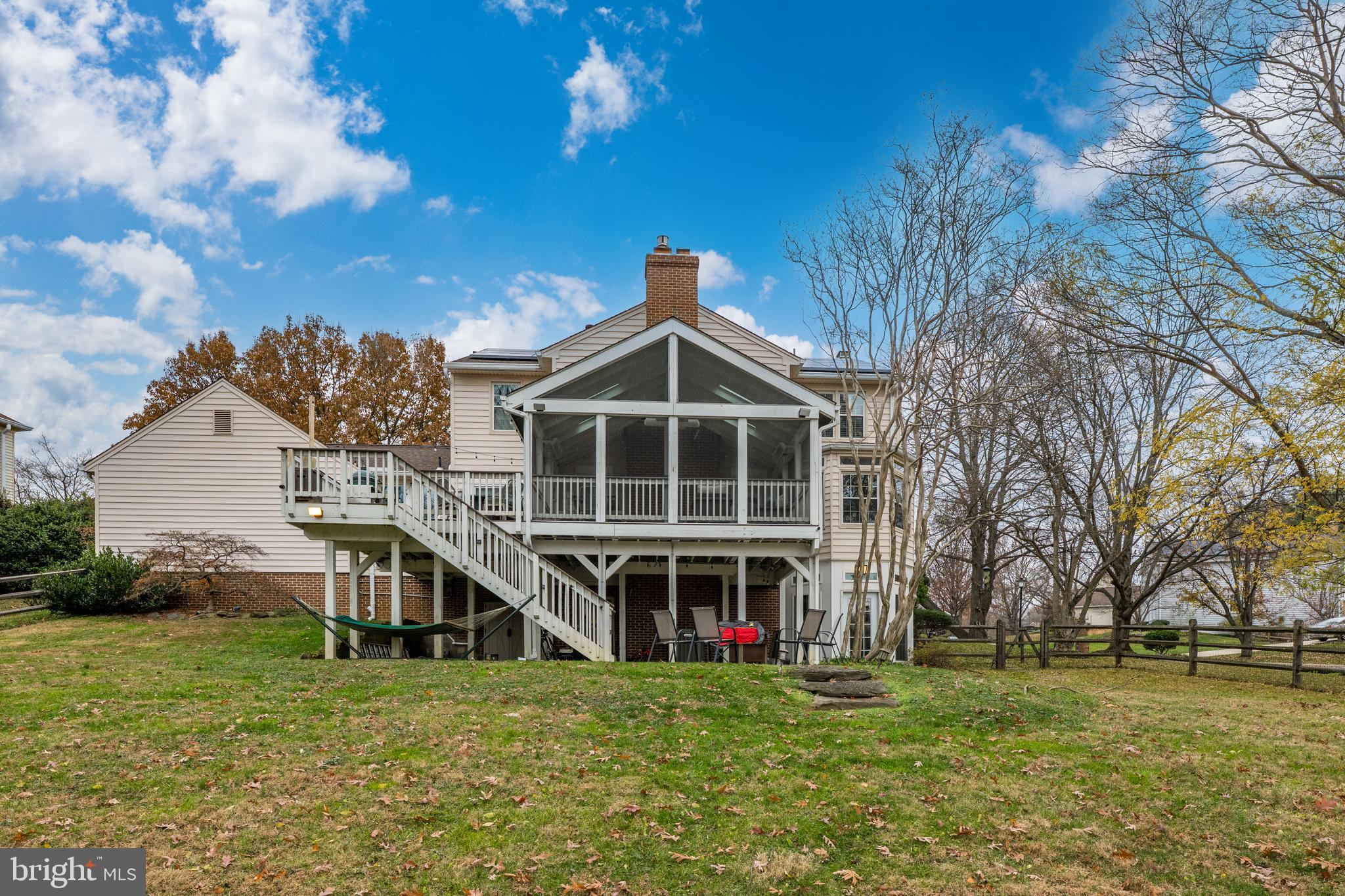 TIMBERLAWN - Residential