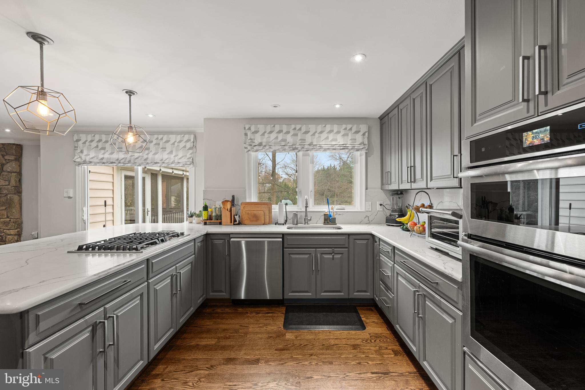 TIMBERLAWN - Residential