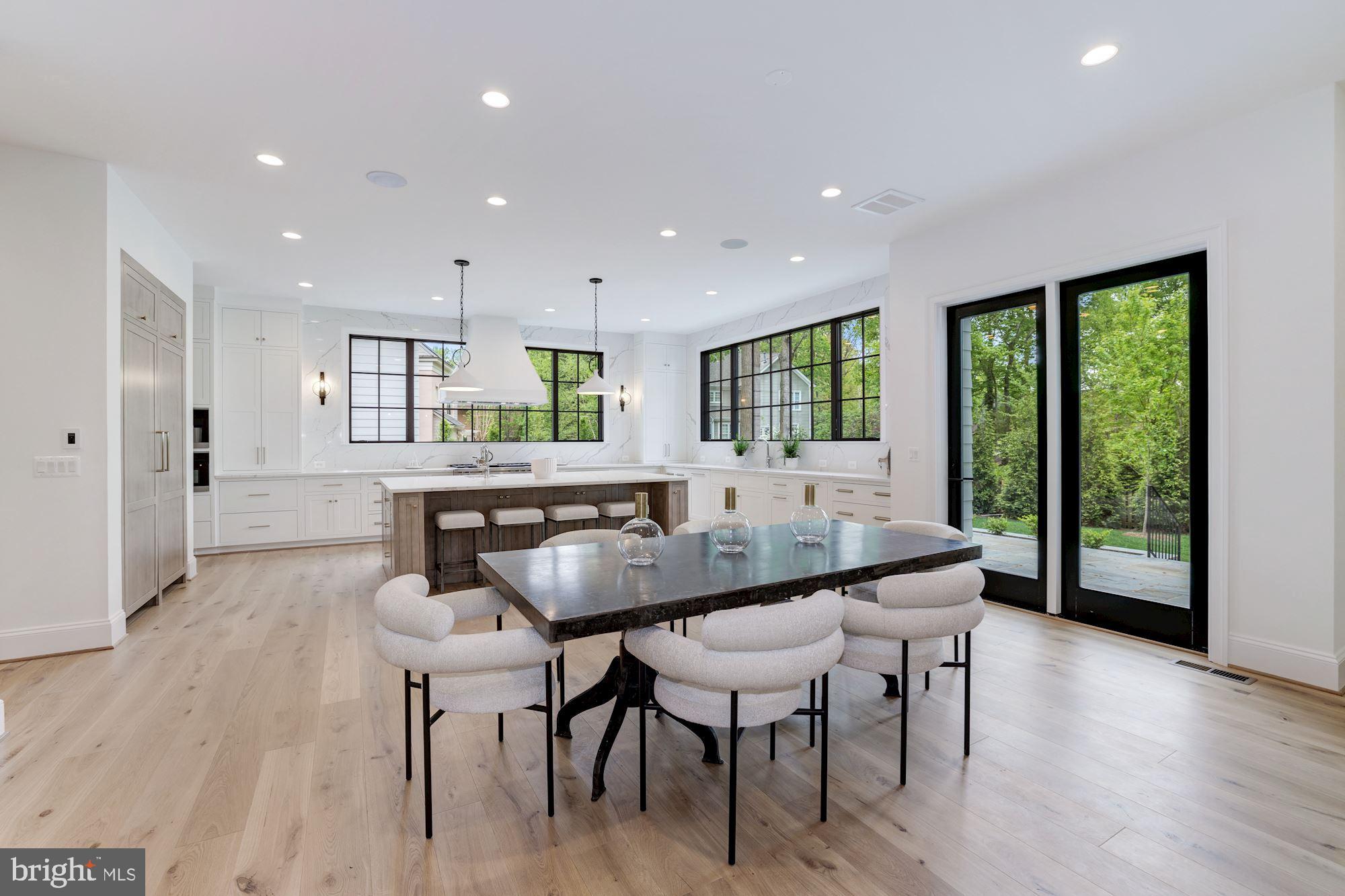 FRANKLIN PARK - Residential