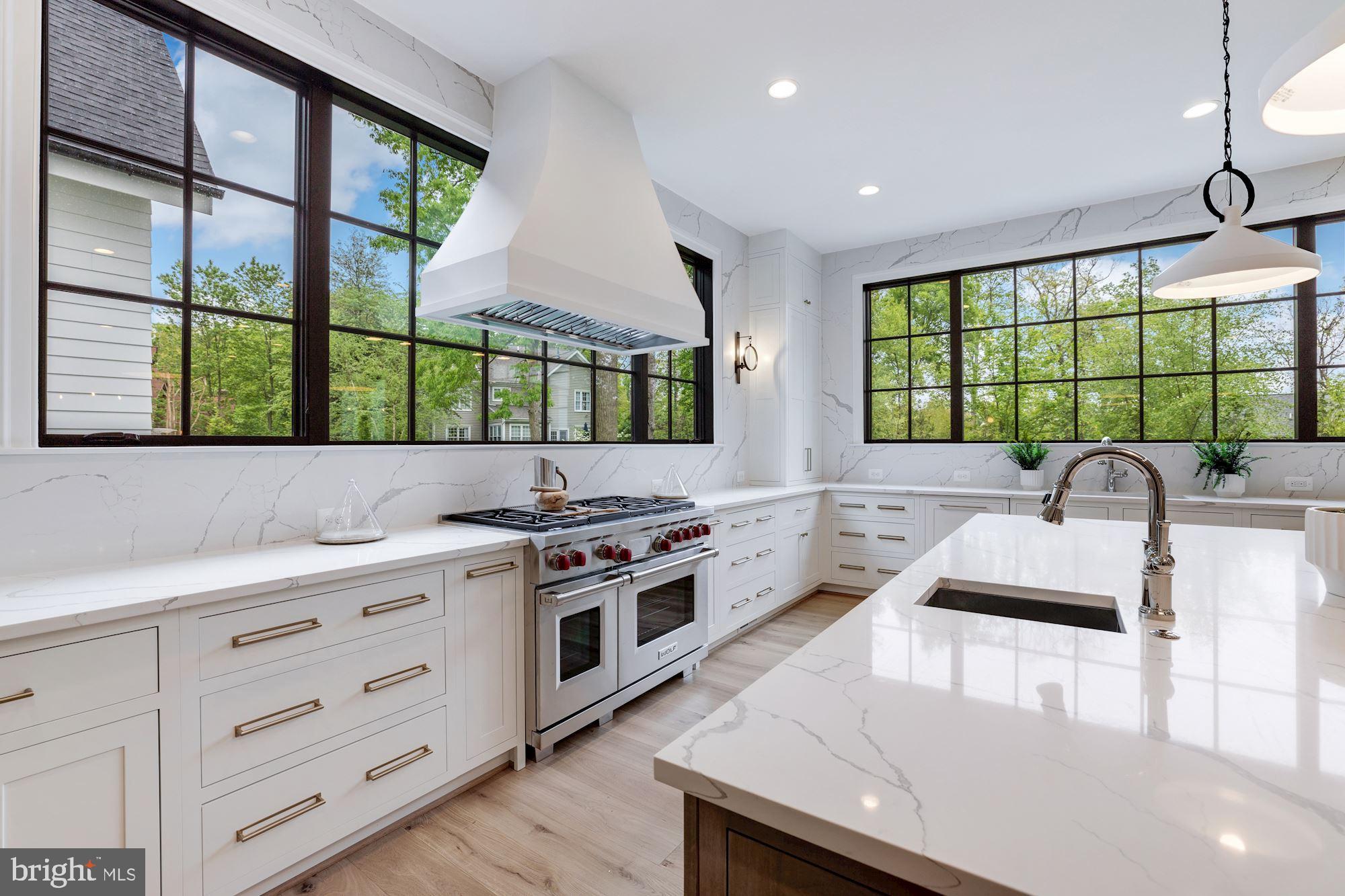 FRANKLIN PARK - Residential