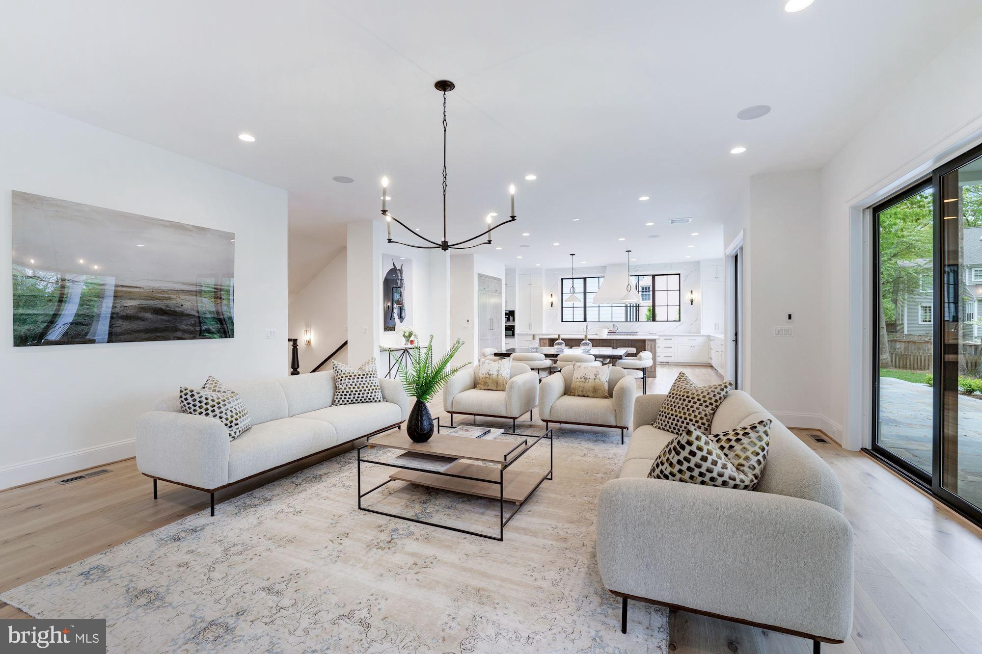 FRANKLIN PARK - Residential