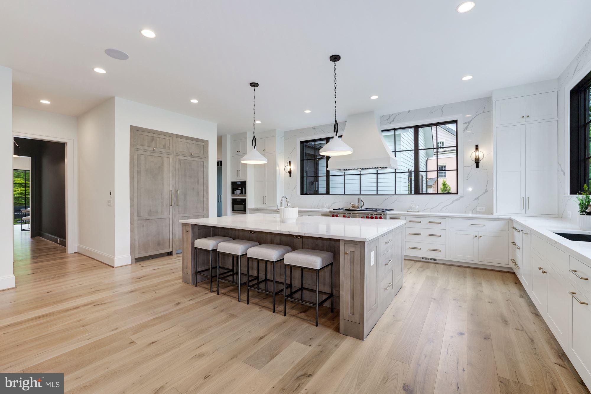 FRANKLIN PARK - Residential