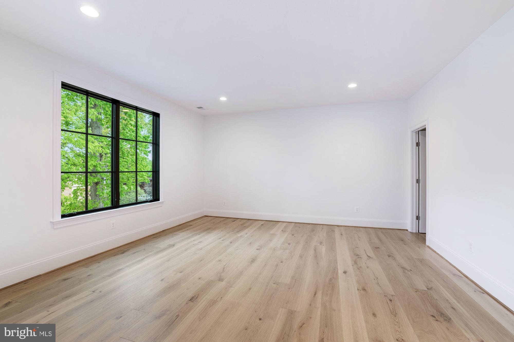 FRANKLIN PARK - Residential