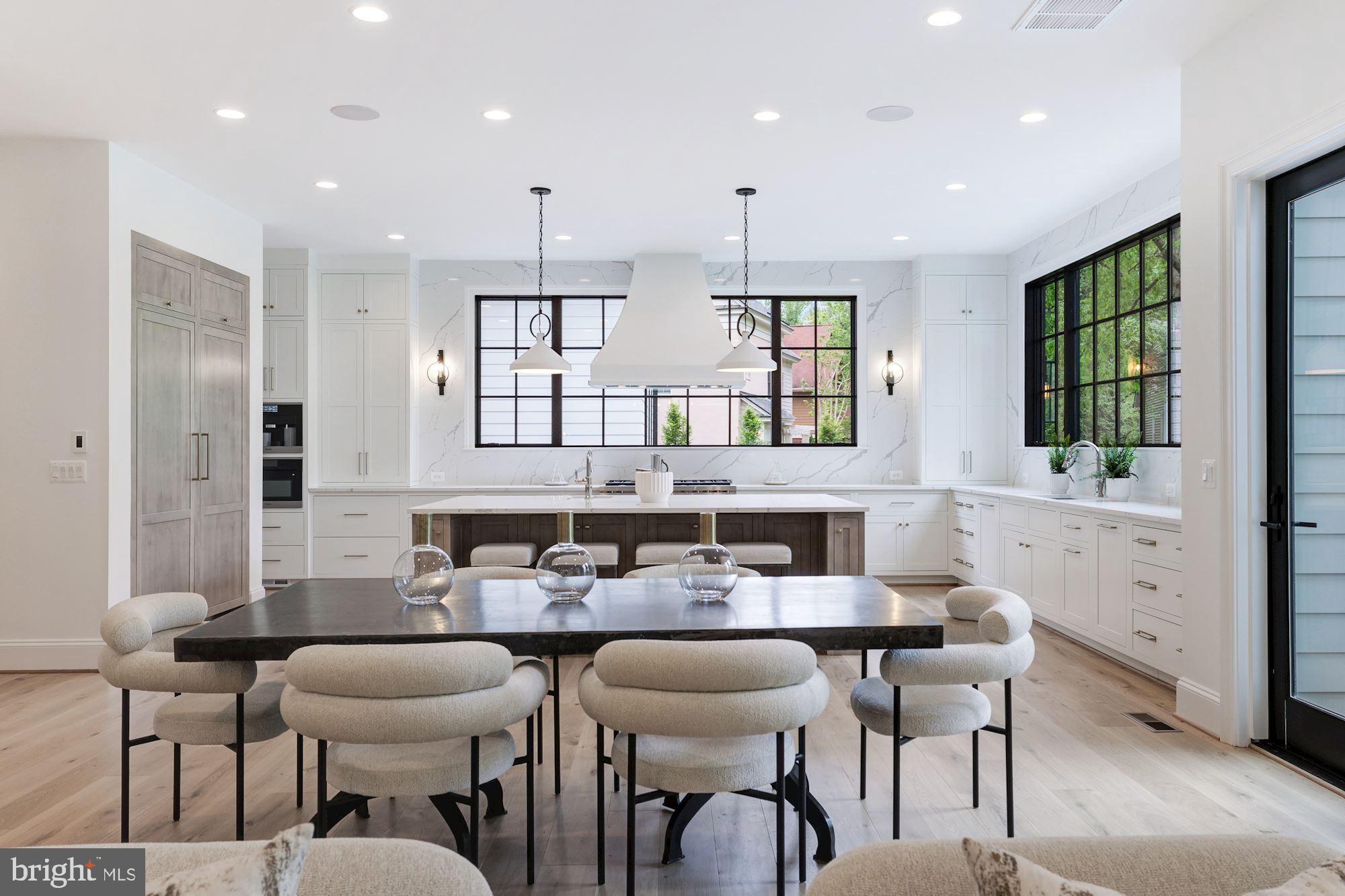 FRANKLIN PARK - Residential