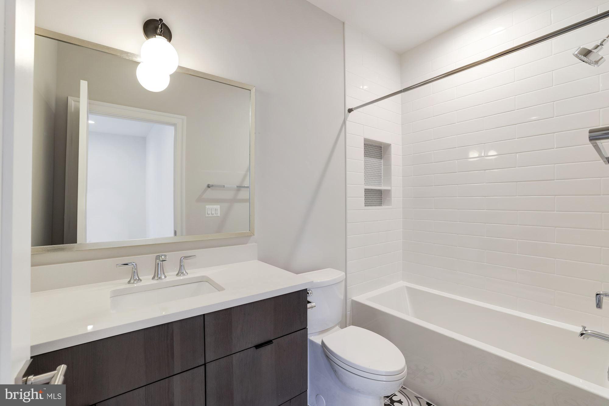 FRANKLIN PARK - Residential