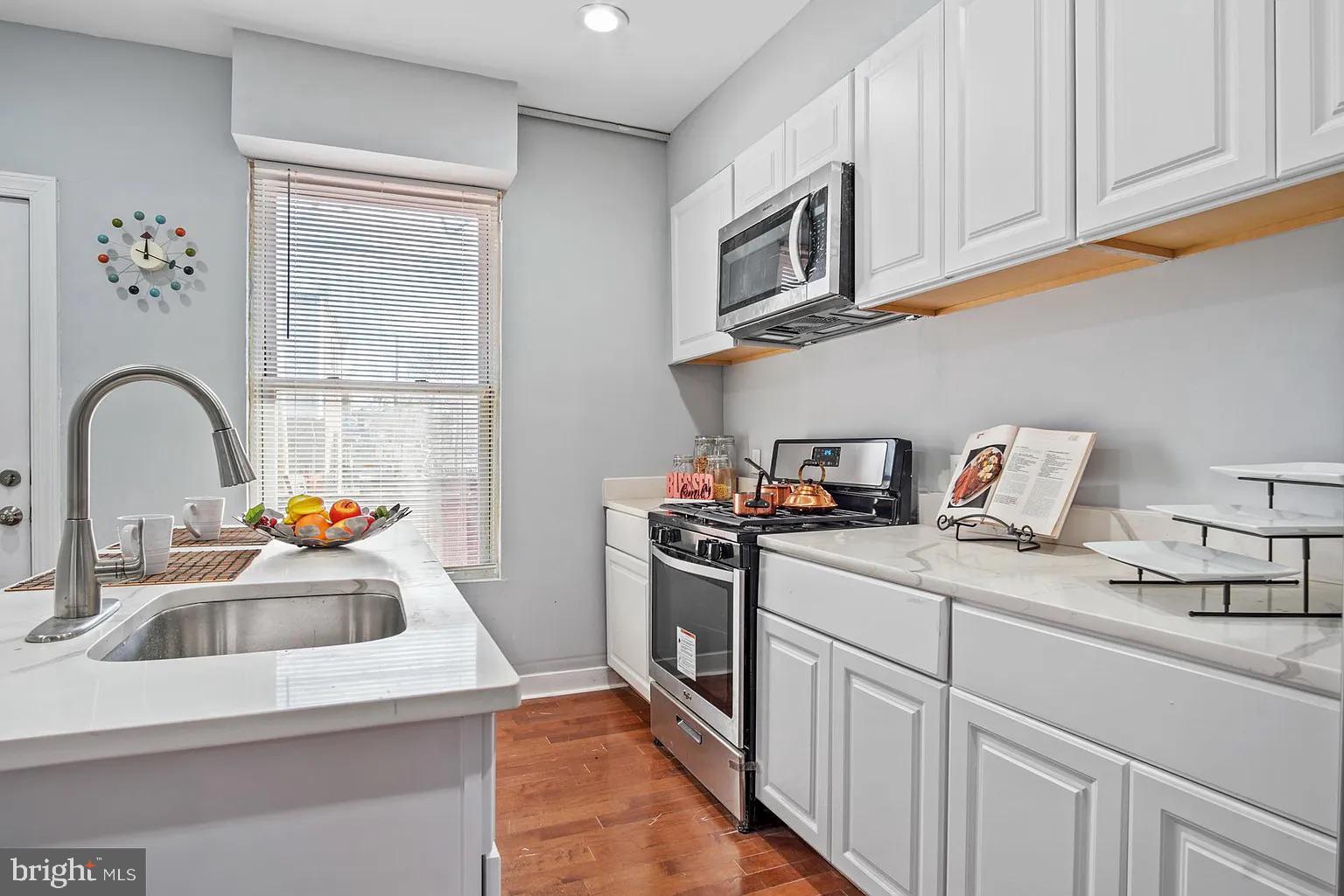 HIGHLANDTOWN - Residential Lease