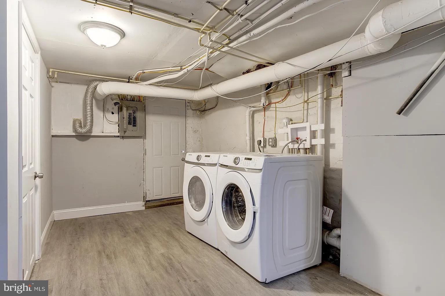HIGHLANDTOWN - Residential Lease