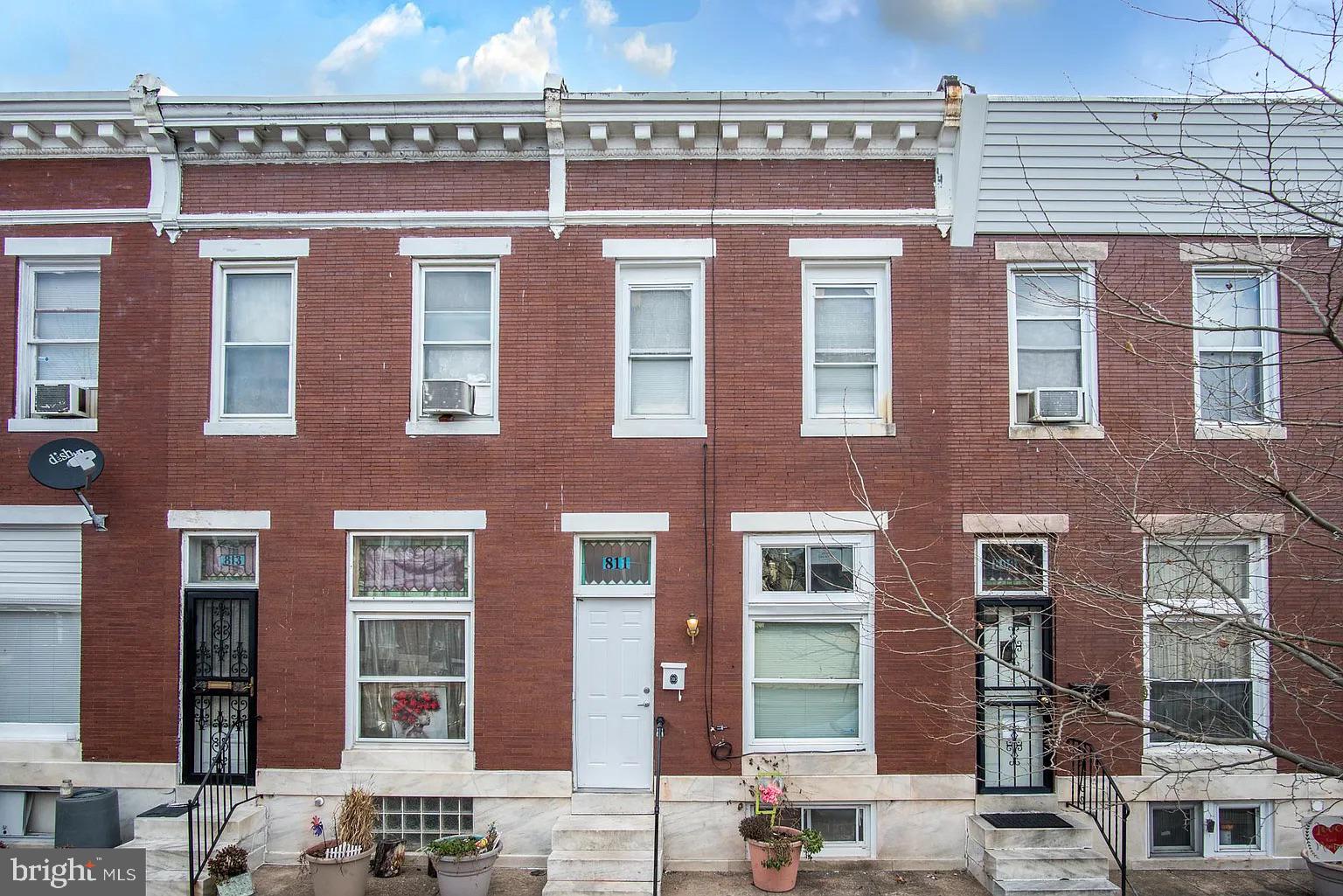 HIGHLANDTOWN - Residential Lease