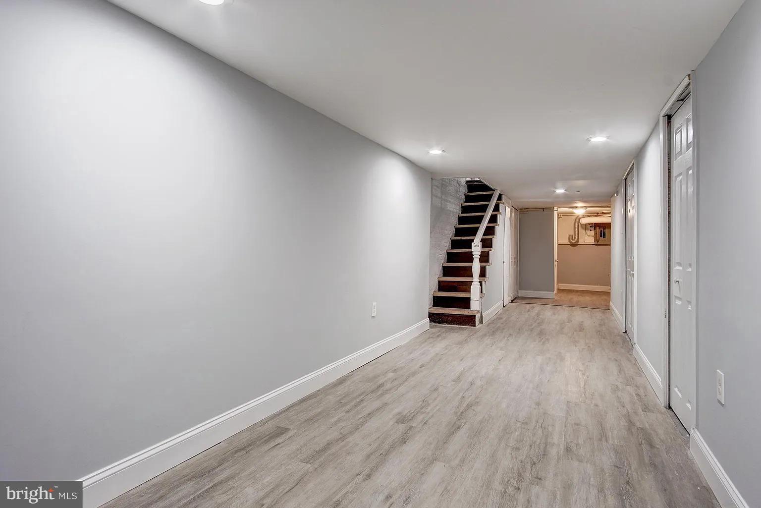HIGHLANDTOWN - Residential Lease
