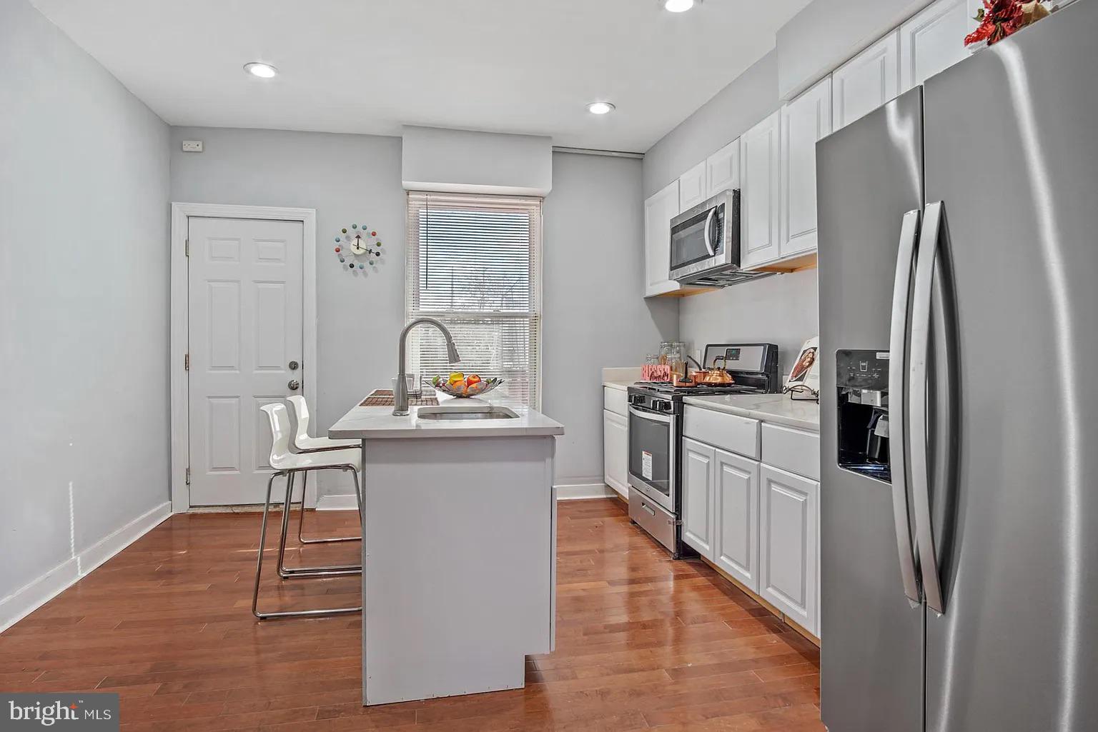 HIGHLANDTOWN - Residential Lease